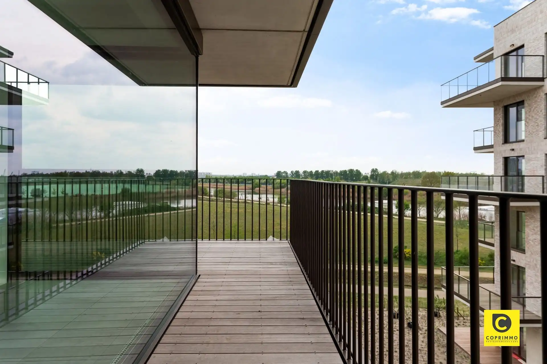 Nieuwbouw appartement met prachtig uitzicht foto 11