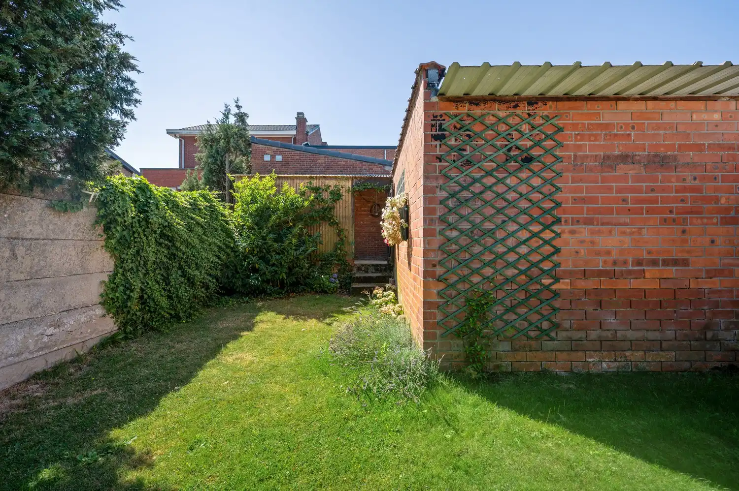 Energiezuinige gerenoveerde woning met 2 ruime slaapkamers en garage foto 18