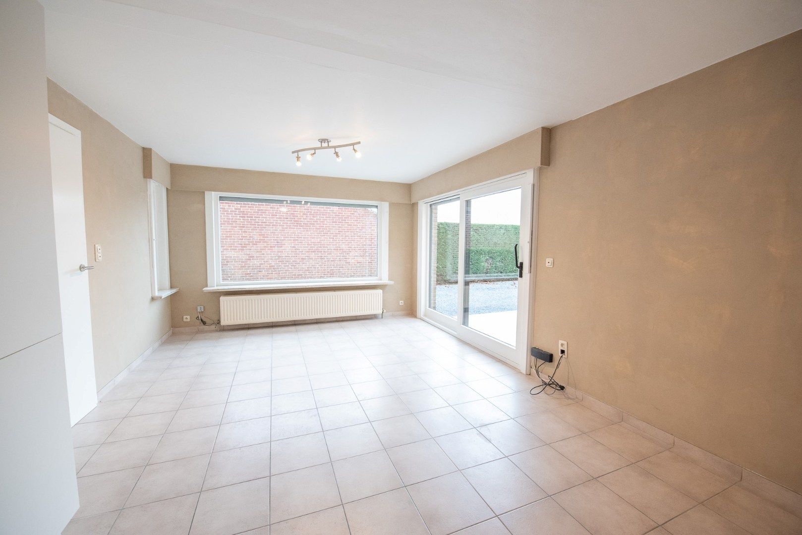 Gezellige woning met ruimte tuin te Machelen ( ZULTE) foto 5