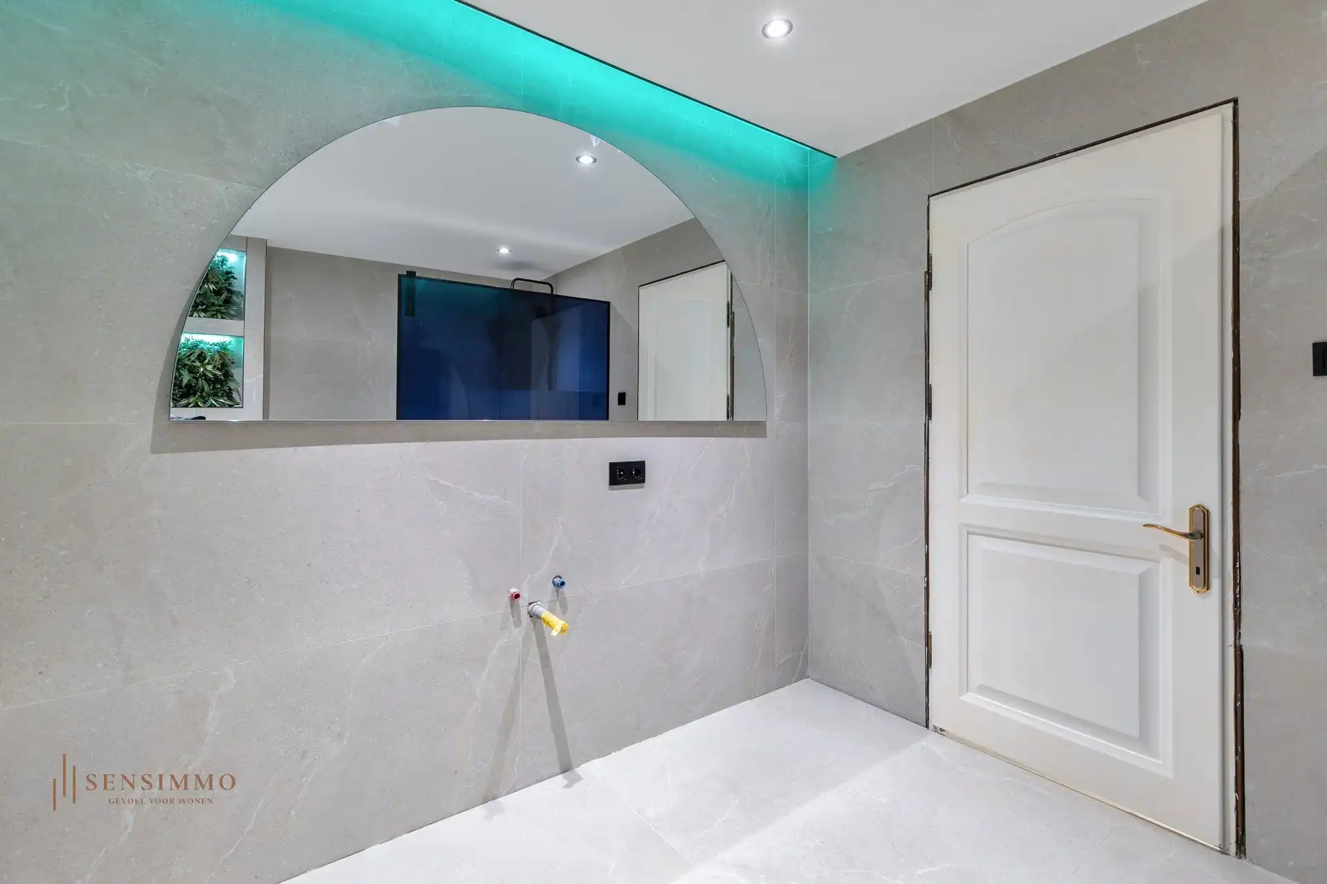 PURE ELEGANTIE, LUXUEUZE AFWERKING & EXCLUSIEF WOONCOMFORT IN EEN INSTAPKLARE DROOMWONING – EPC B! foto 22