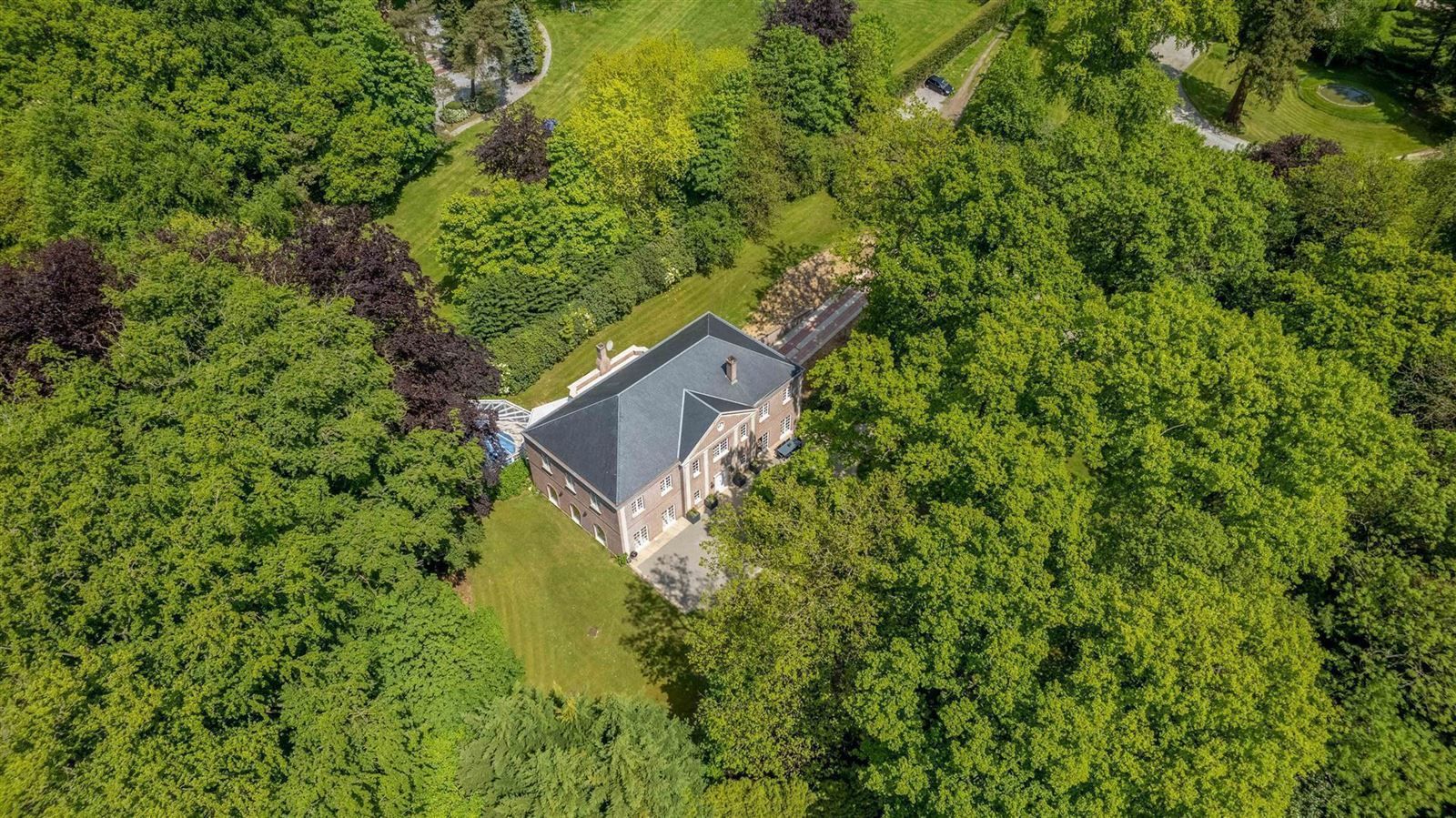 Prachtig landhuis met zwembad op 65are met 6 slaapkamers en 3 badkamers foto 23