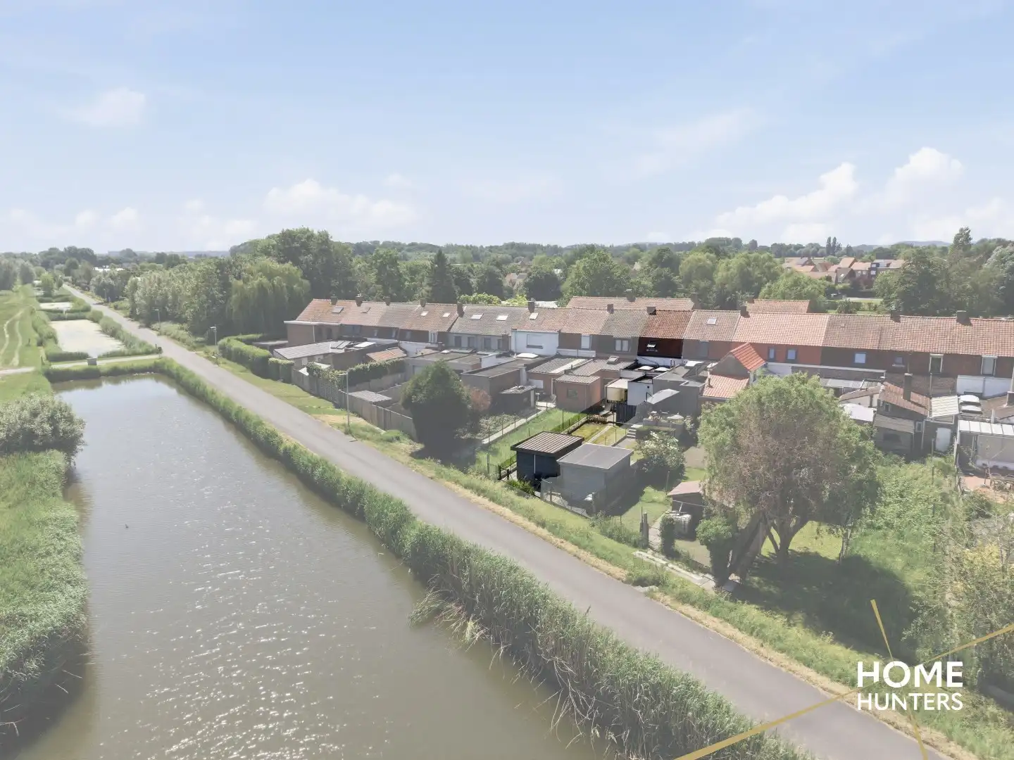 Instapklare woning met prachtige tuin op rustige ligging in Ieper foto 23