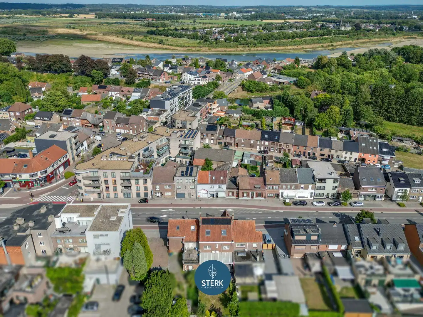 RUIME GEZINSWONING MET 6 SLPKS EN EPC LABEL B TE SMEERMAAS-LANAKEN !  foto 26