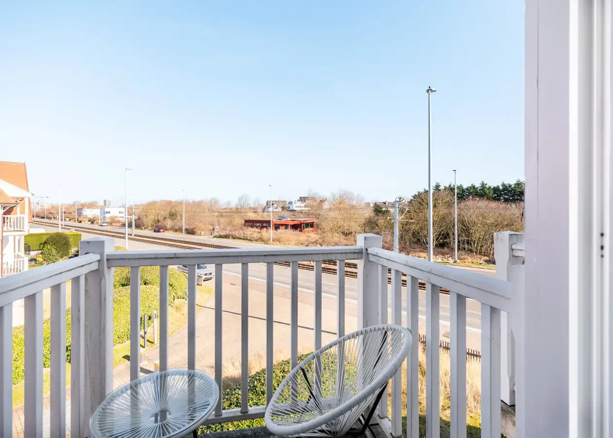 Lichtrijk 2-slaapkamerappartement vlabkij zee in Residentie East Dune foto 20