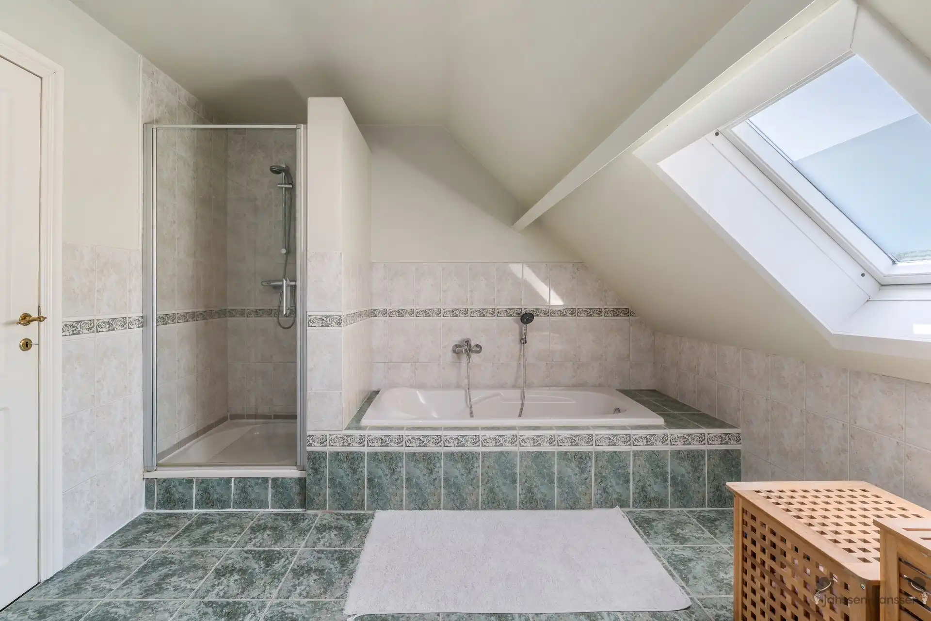instapklare villa met zwembad foto 14
