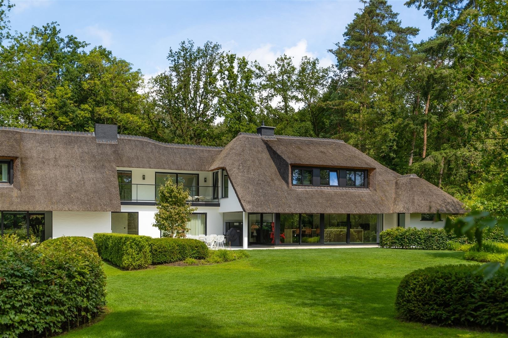 Nieuwe trendy villa met binnenzwembad in Hof ter Linden foto 50