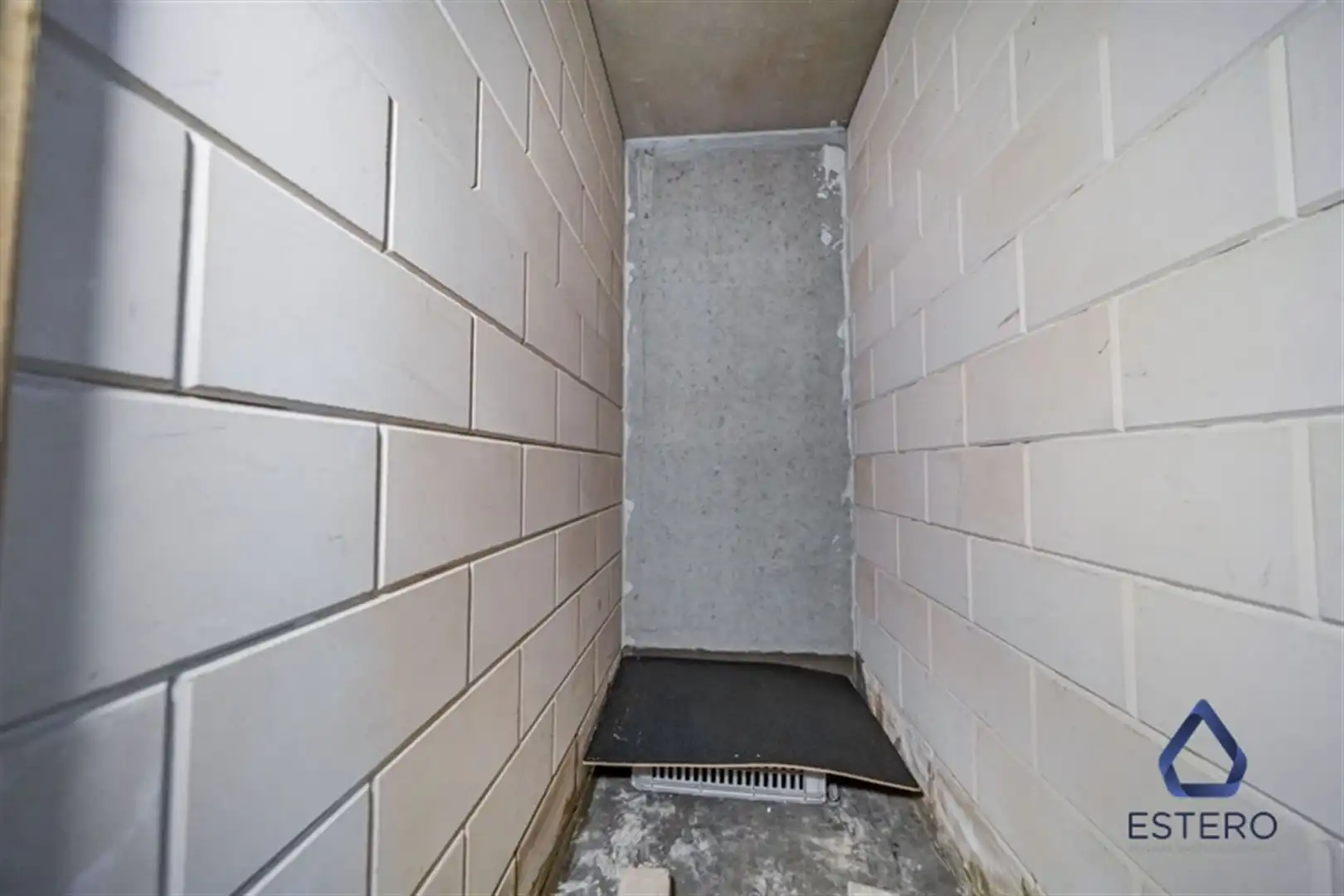 Ruim 2-slpkappartement met terras en uitzicht op de stad foto 17