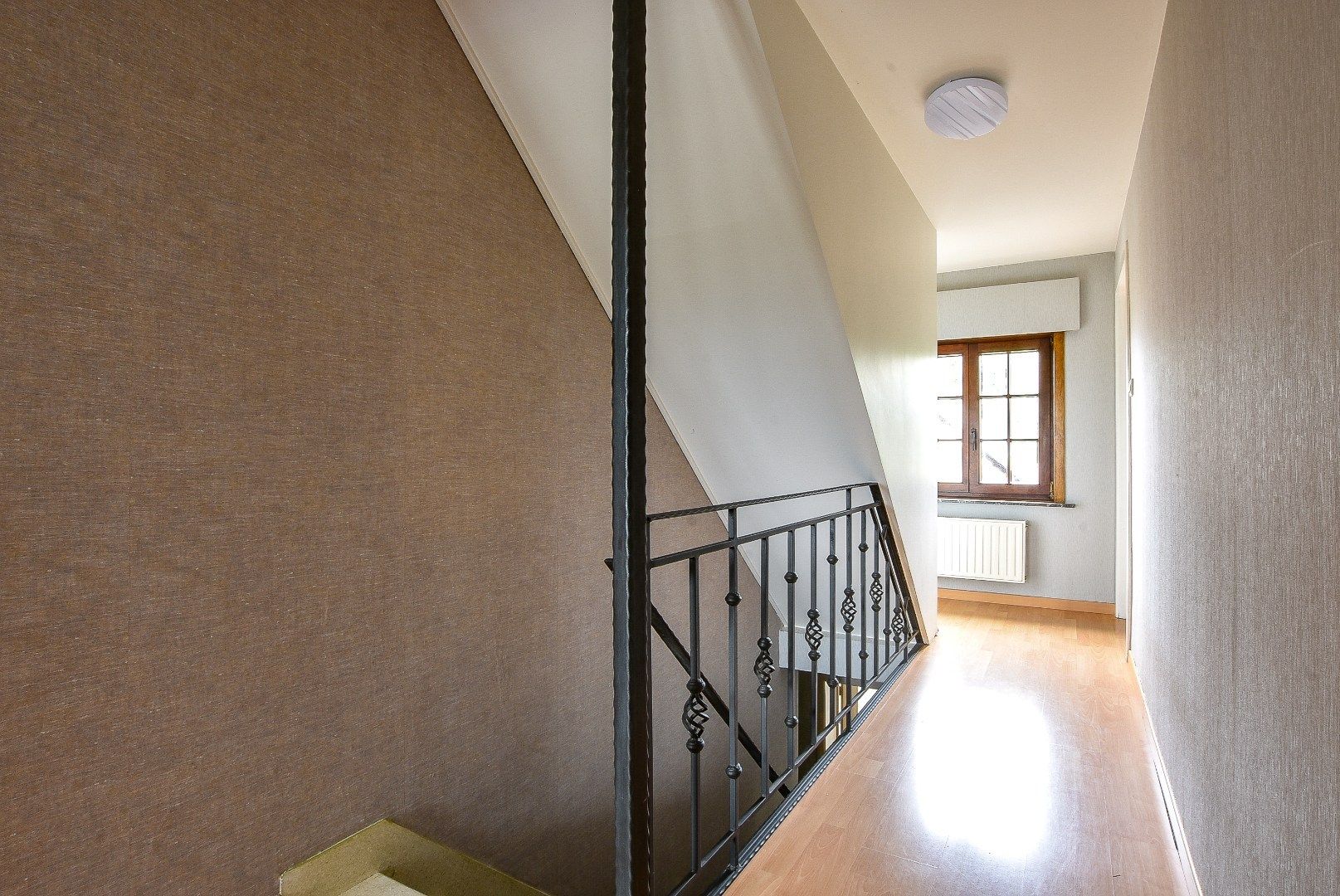 Instapklare alleenstaande woning met 4/5 slaapkamer op 2.084m² te Diksmuide! foto 19