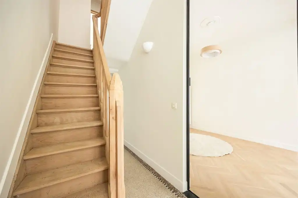 Hoogwaardig gerenoveerd herenhuis vlakbij Zurenborg foto 15