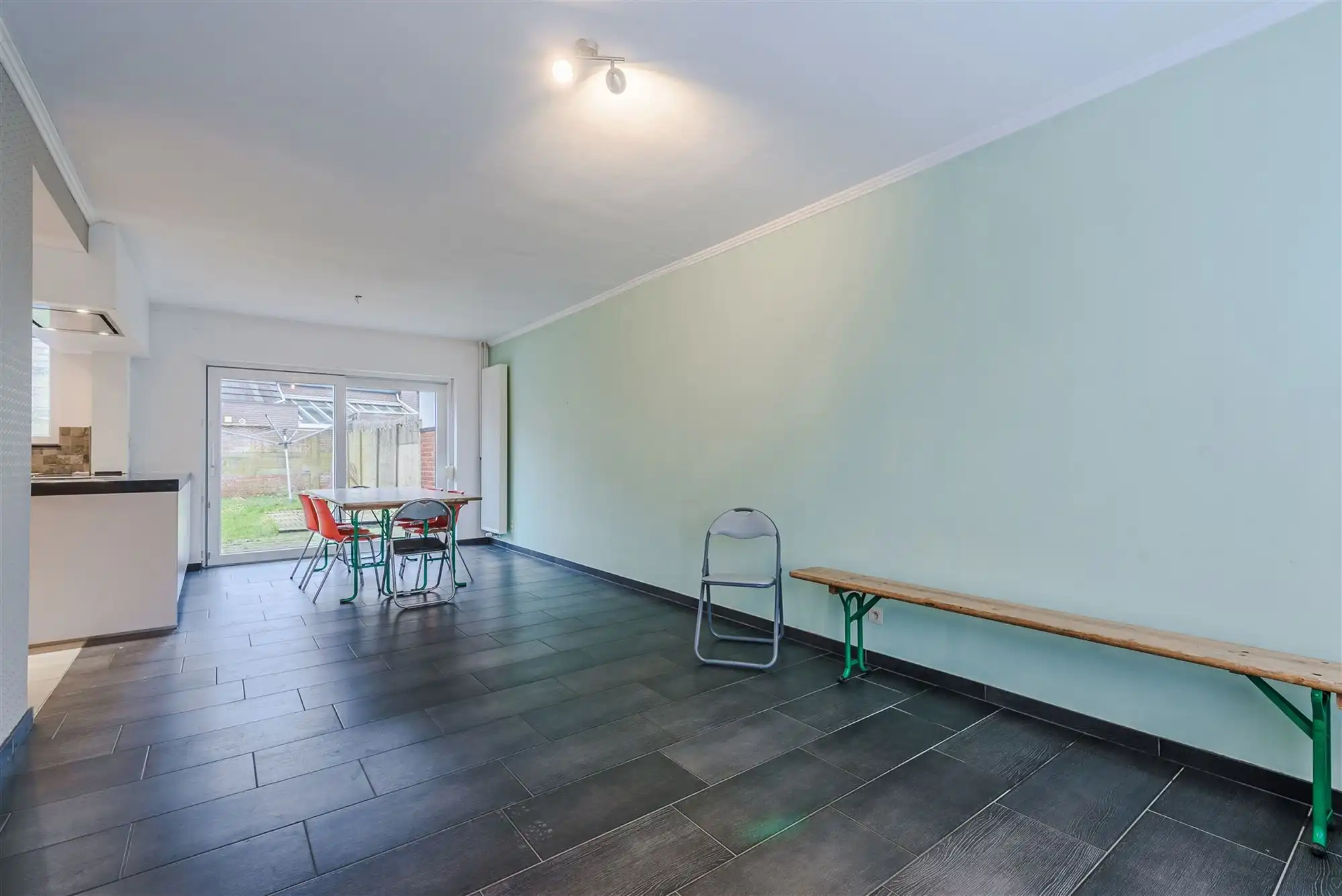 woning met 4 à 5 slaapkamers, leuke tuin en garage met oprit foto 5