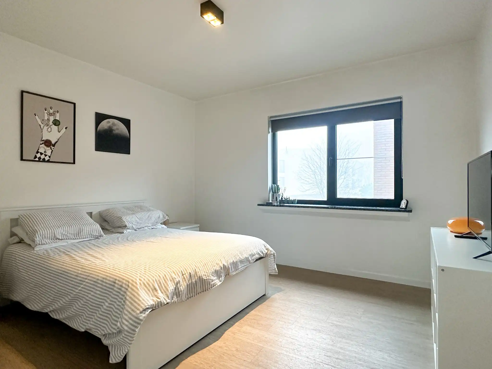 Appartement met mooi zicht op de Grote Markt van Beveren met twee slaapkamers foto 9