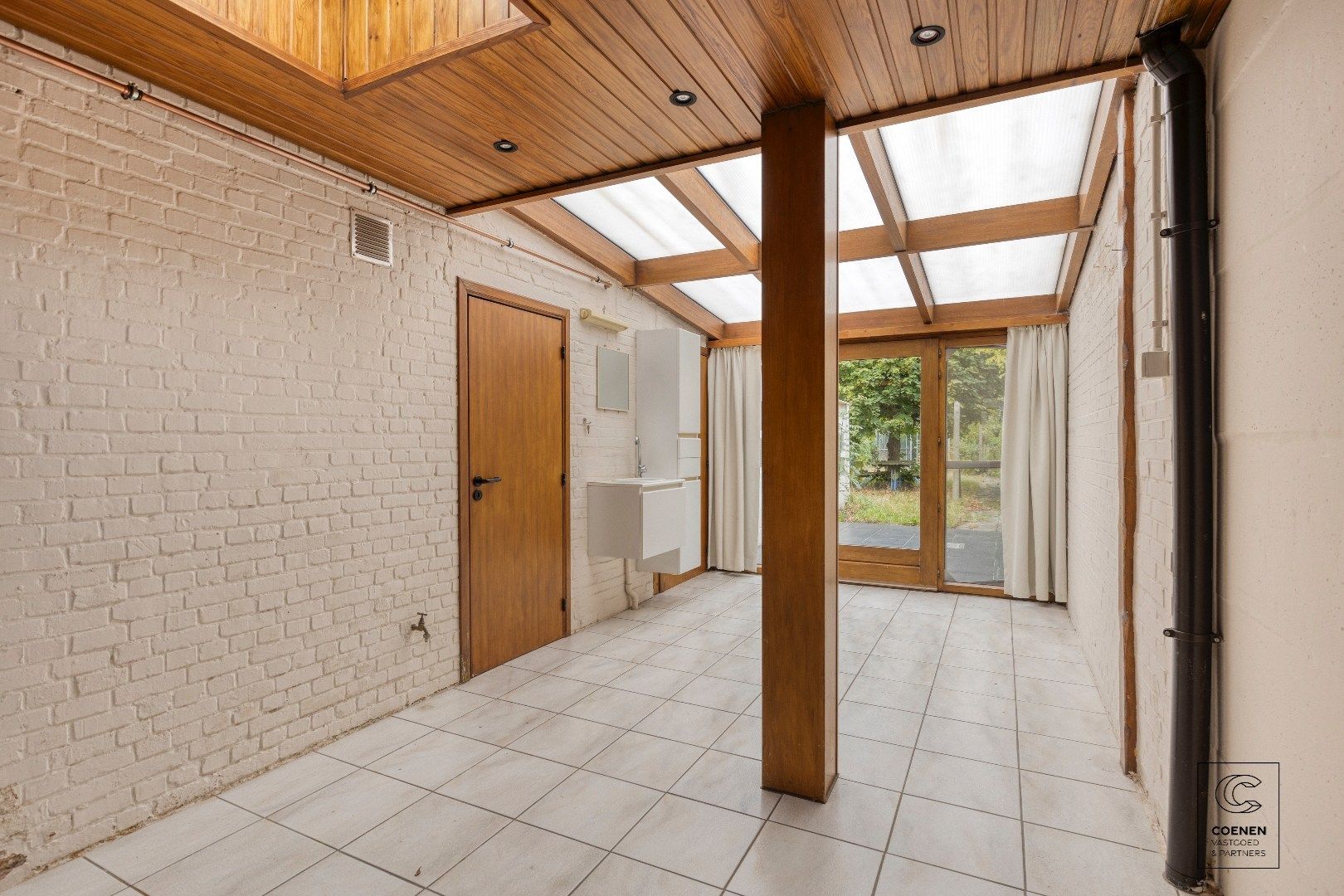 Te renoveren halfopen bebouwing met 2 à 3 slaapkamers op TOPlocatie te Brasschaat foto 12