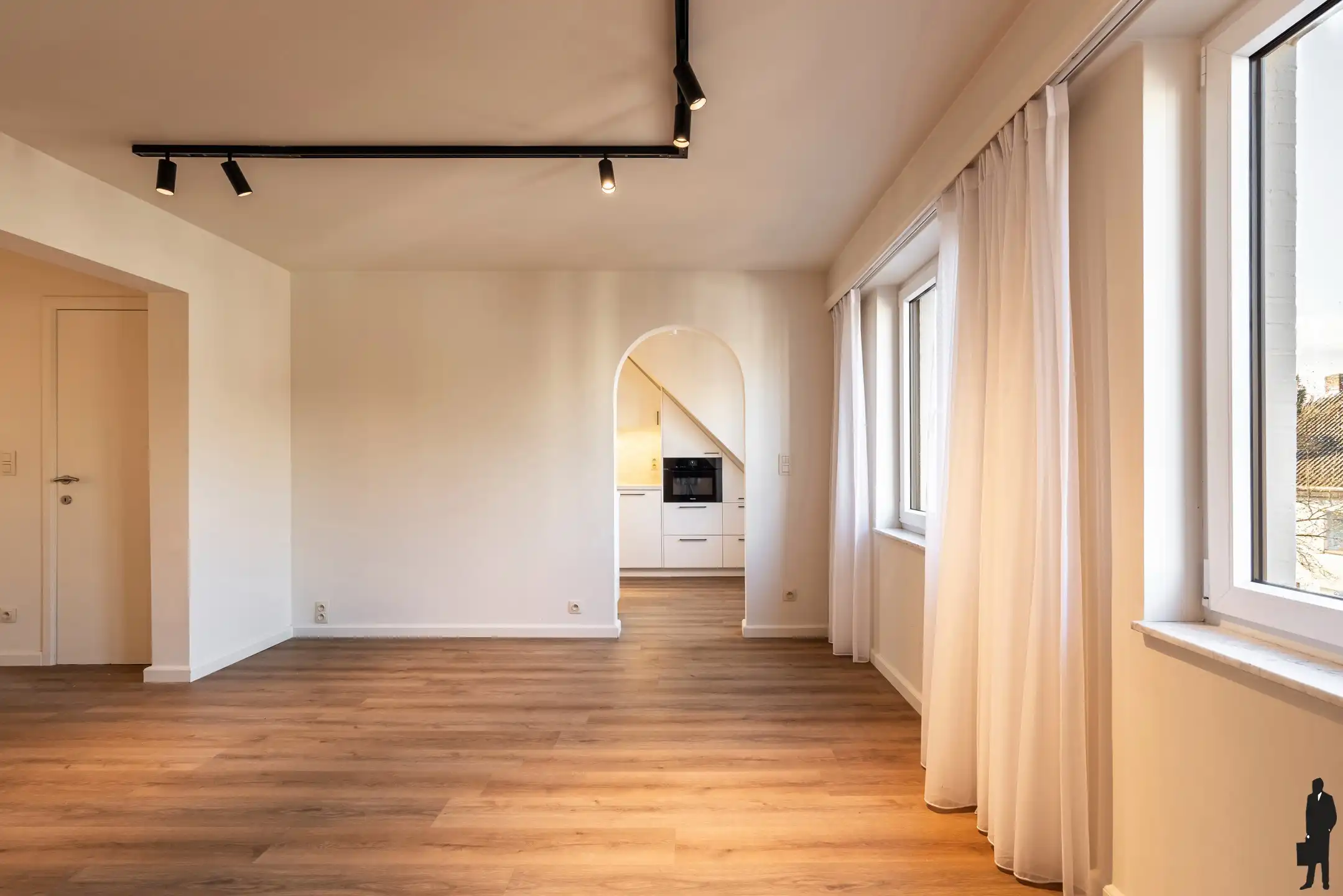 Gerenoveerd 2-slaapkamerappartement met terras in Schilde foto {{pictureIndex}}