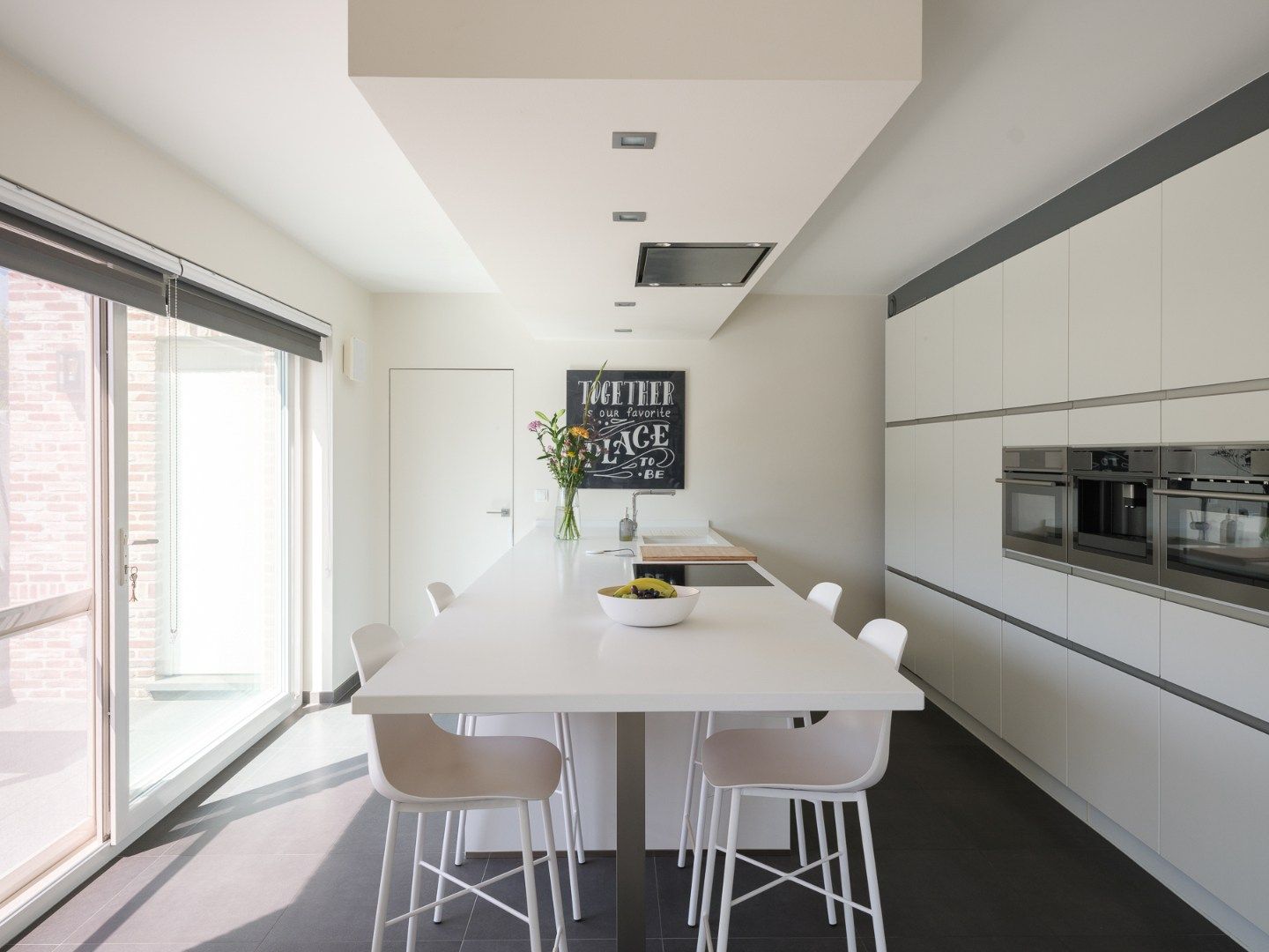 Exclusief wonen in rust en comfort – instapklare villa met zwembad in doodlopende straat foto 14