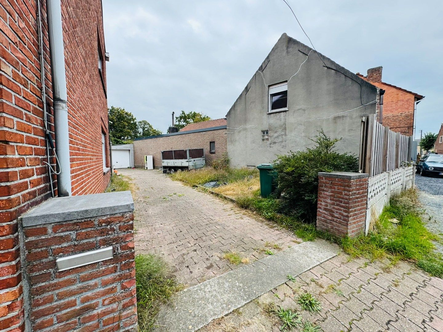Rustig gelegen woning met 4 slaapkamers in Uitbergen  foto 14