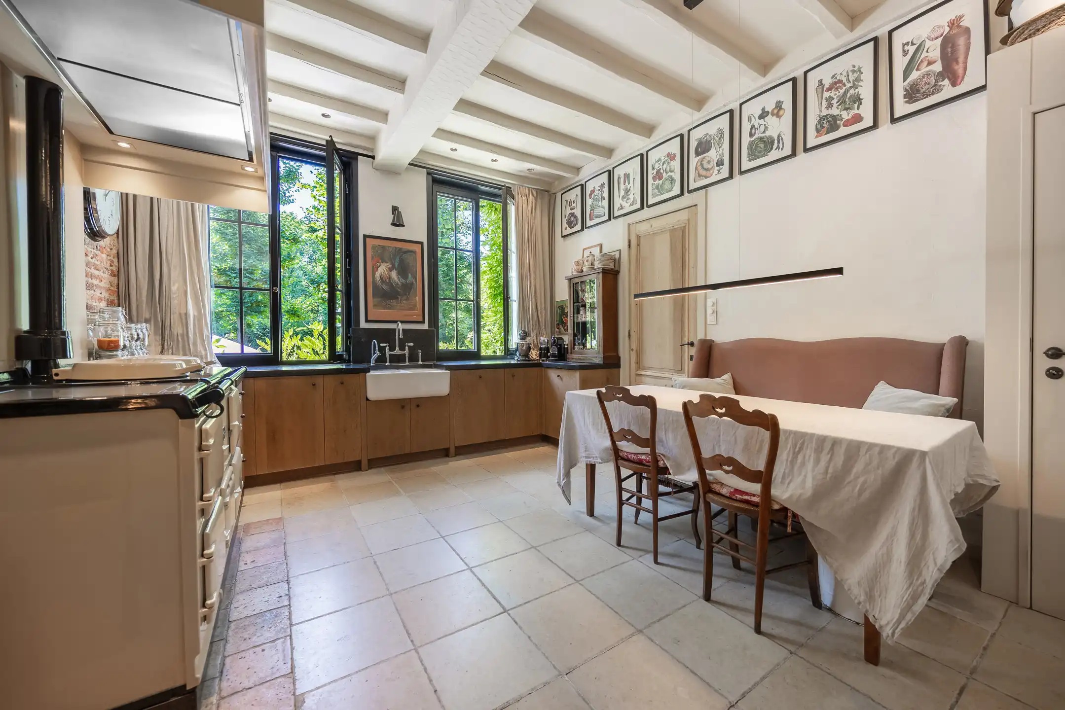 Historische karakterwoning op uniek groen perceel in Zoersel foto 7