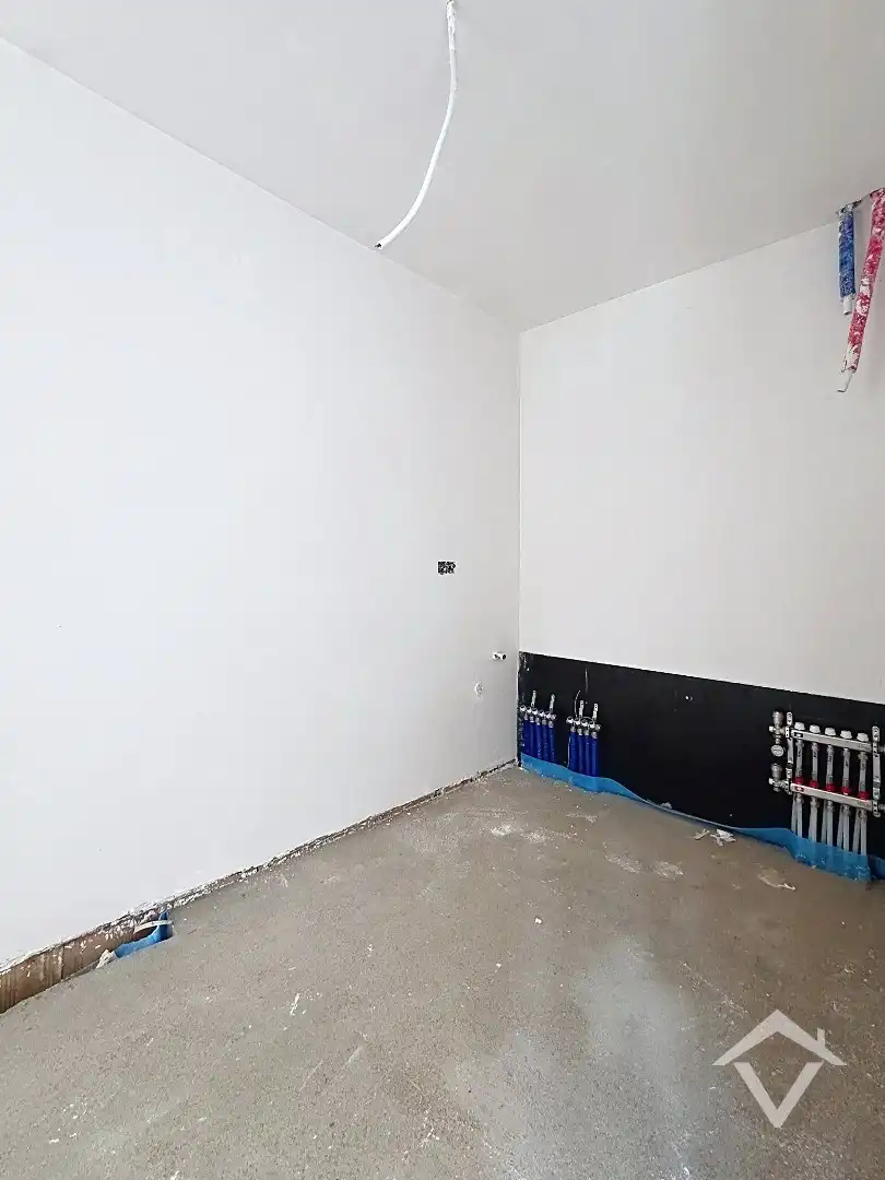 Woning met 3 slaapkamers en carport te Proven  foto 12