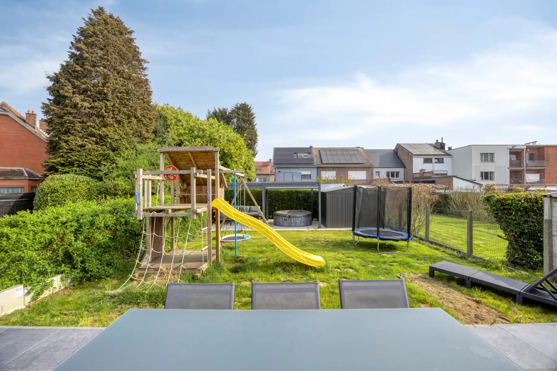 Smaakvolle nieuwbouwwoning op toplocatie met ruime oprit  foto 25