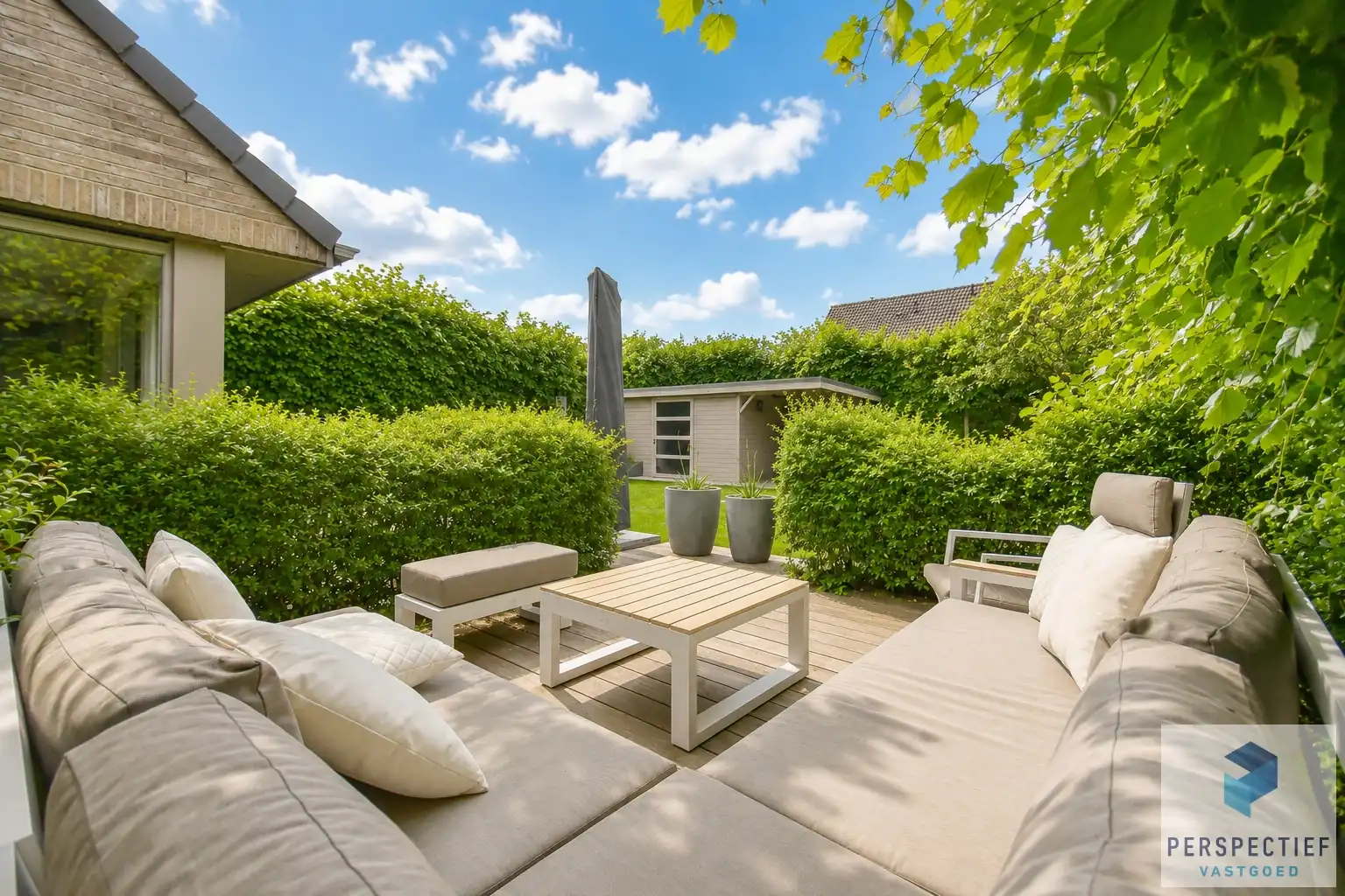 Moderne, veelzijdige gezinswoning met kantoorruimte en gezellige tuin foto 5