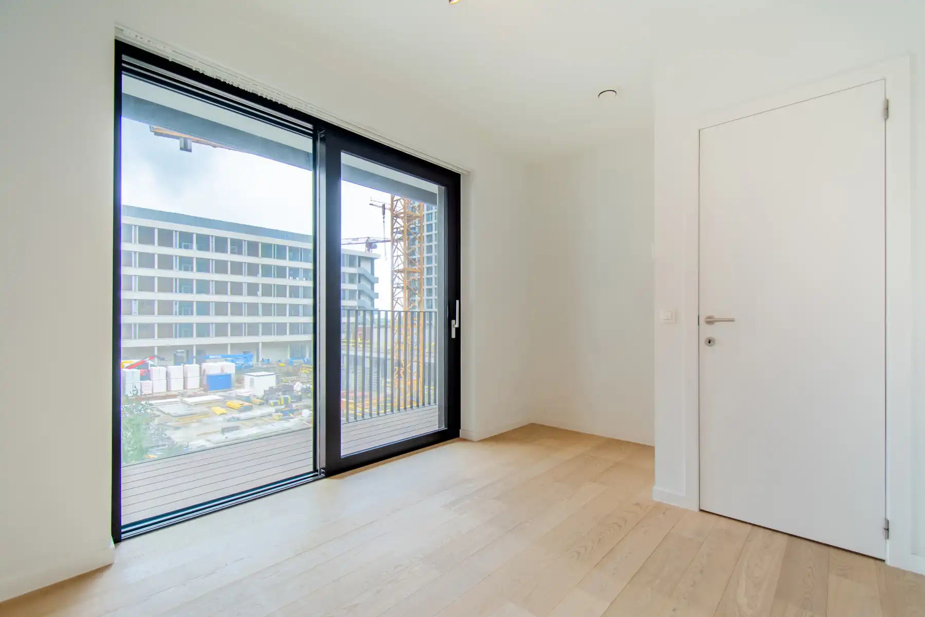Uniek 2 slpk appartement met 2 terrassen (Nieuw Zuid) foto 8