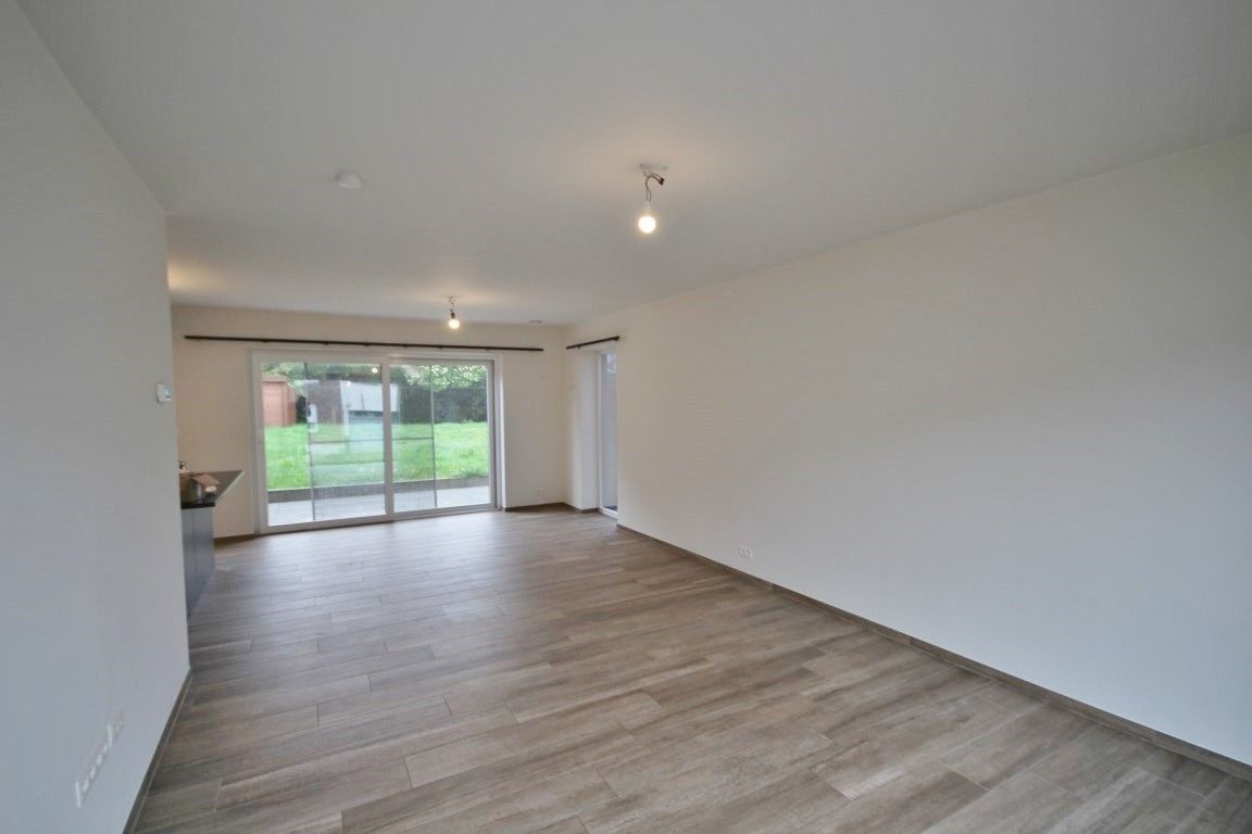 Zeer rustig gelegen woning met 3 slaapkamers foto 4