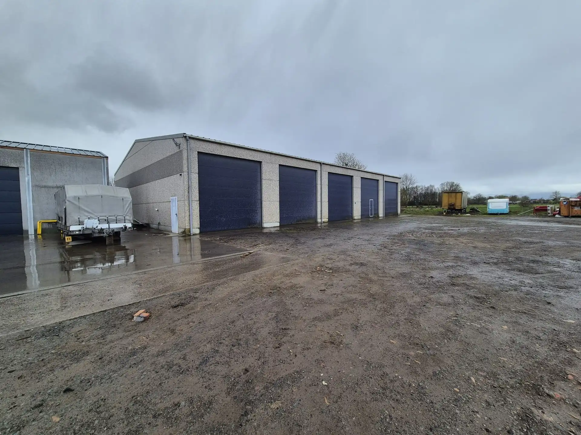 Gunstig gelegen magazijn van 150m². foto 5