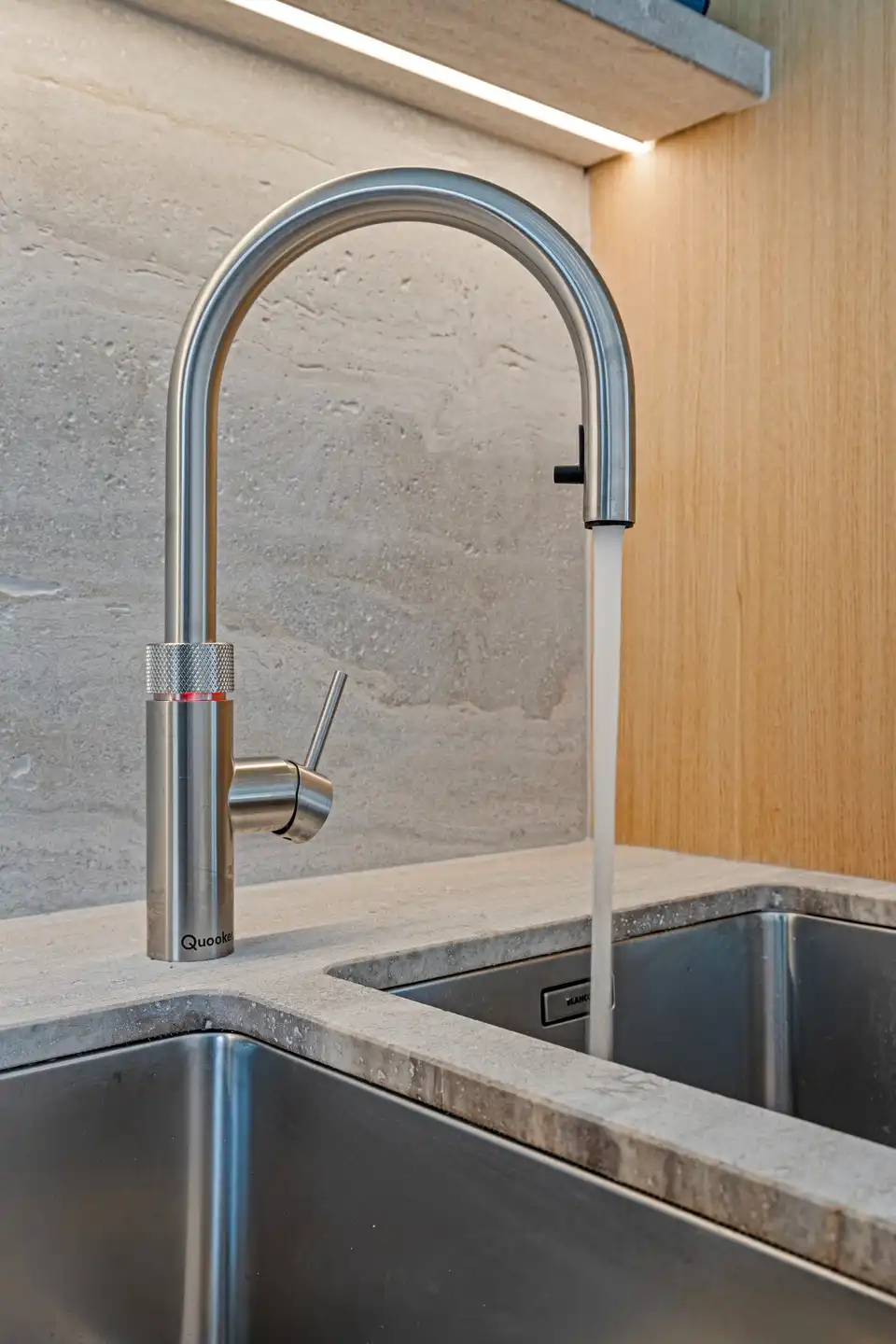 Exclusieve, volledig gerenoveerde hoekvilla met adembenemend zeezicht aan de Zeedijk. foto 23