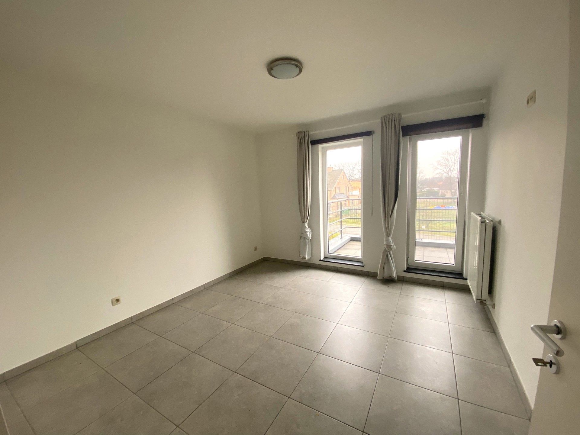 APPARTEMENT MET 2SLPKS TE HOUTHALEN  foto 8