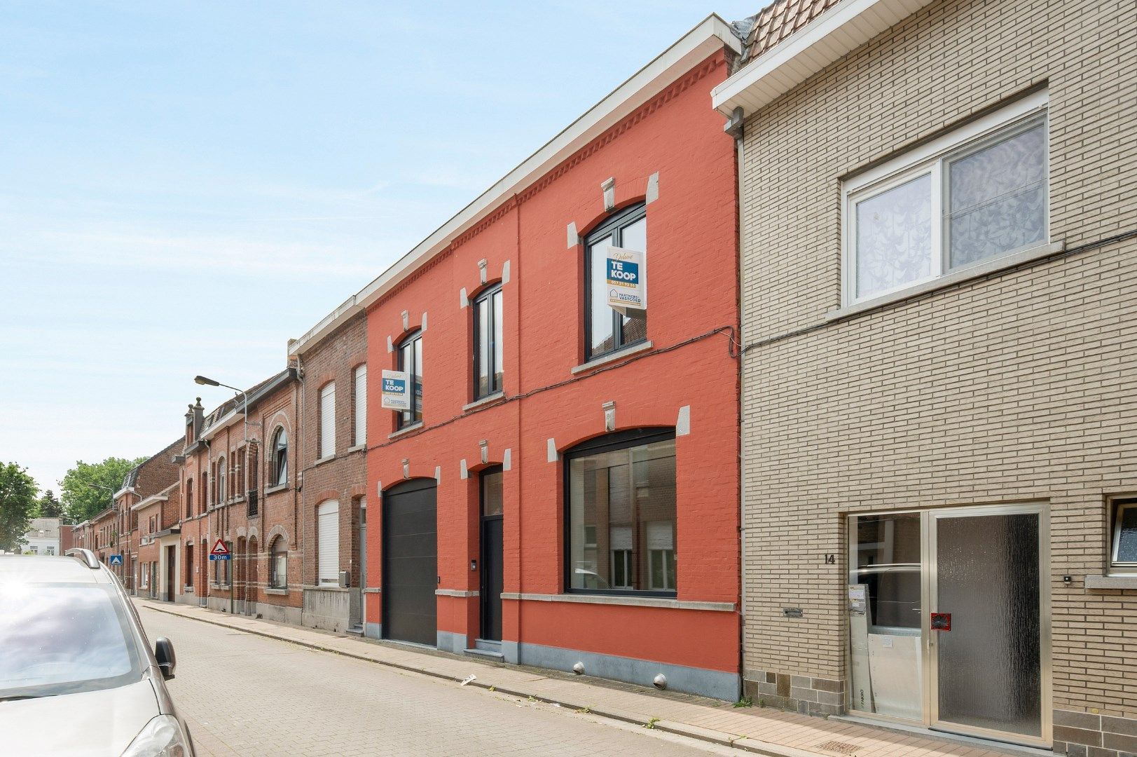 ENERGETISCHE HOOGSTAANDE GERENOVEERDE WONING MET VERWAMRD ZWEMBAD foto 27