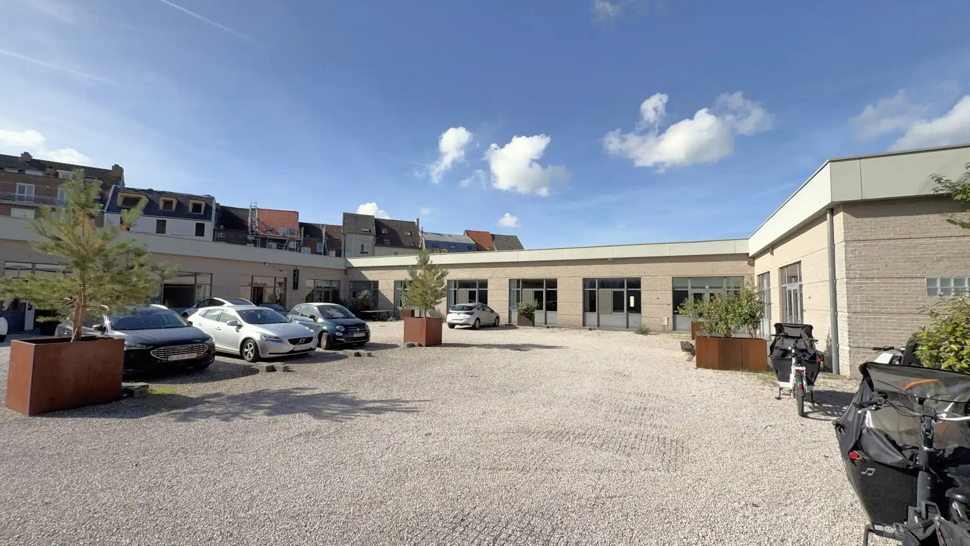 Gerenoveerde kantoren te huur aan Begijnhoflaan in Gent foto 14