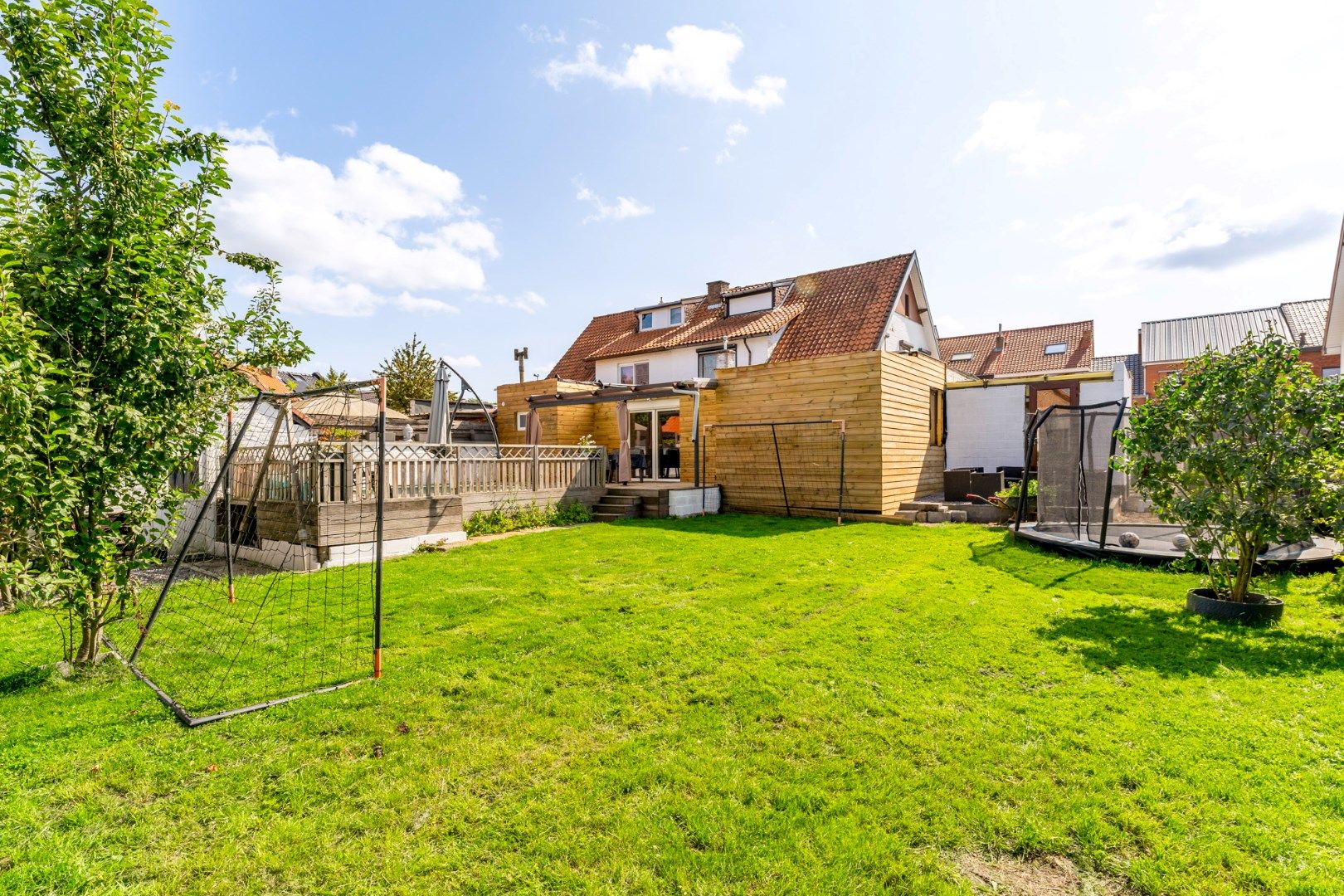 Knap ingerichte woning aan stadscentrum Tongeren foto 2