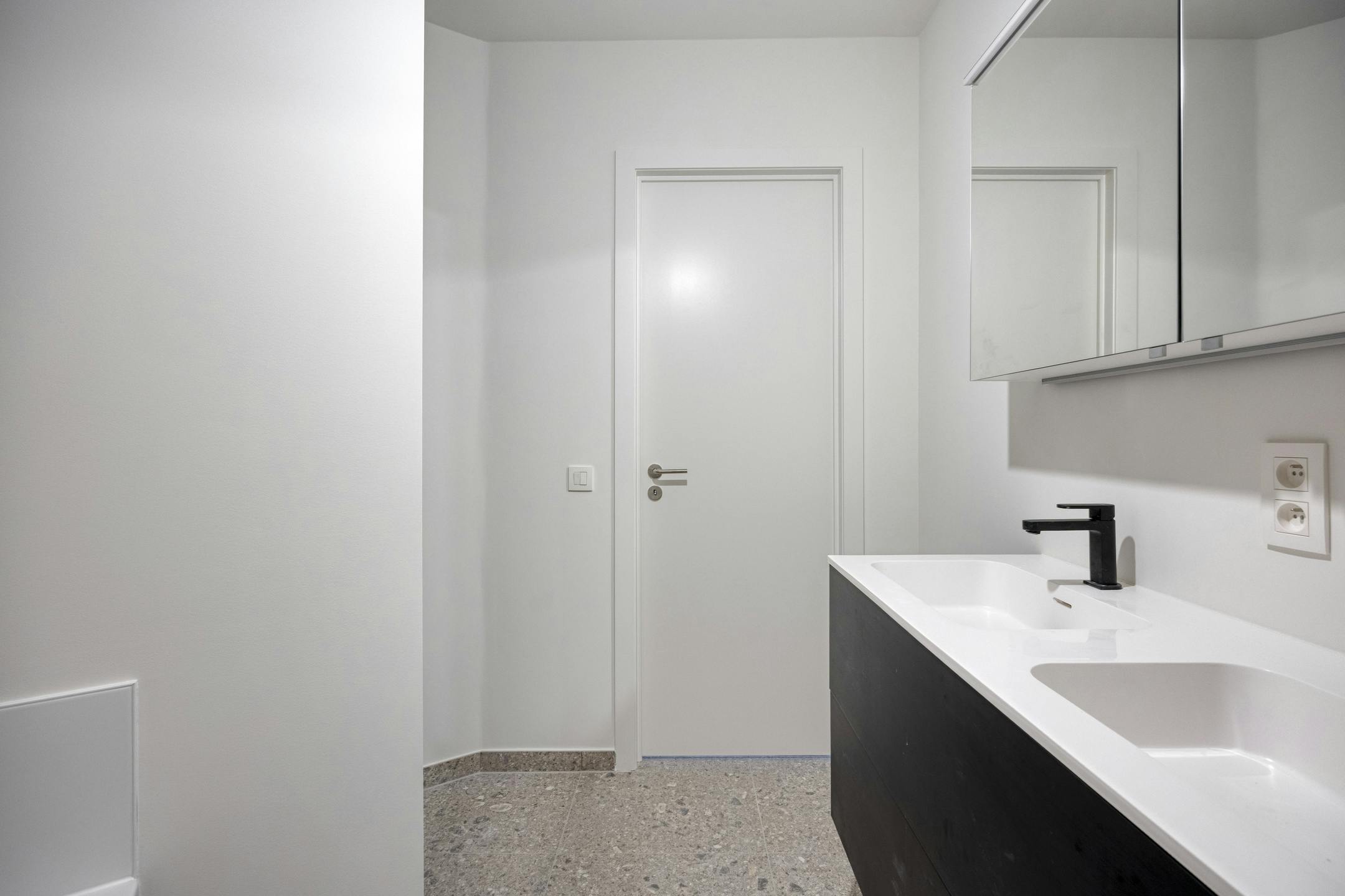 A0101 Rivert nieuwbouwappartement te Antwerpen foto 10