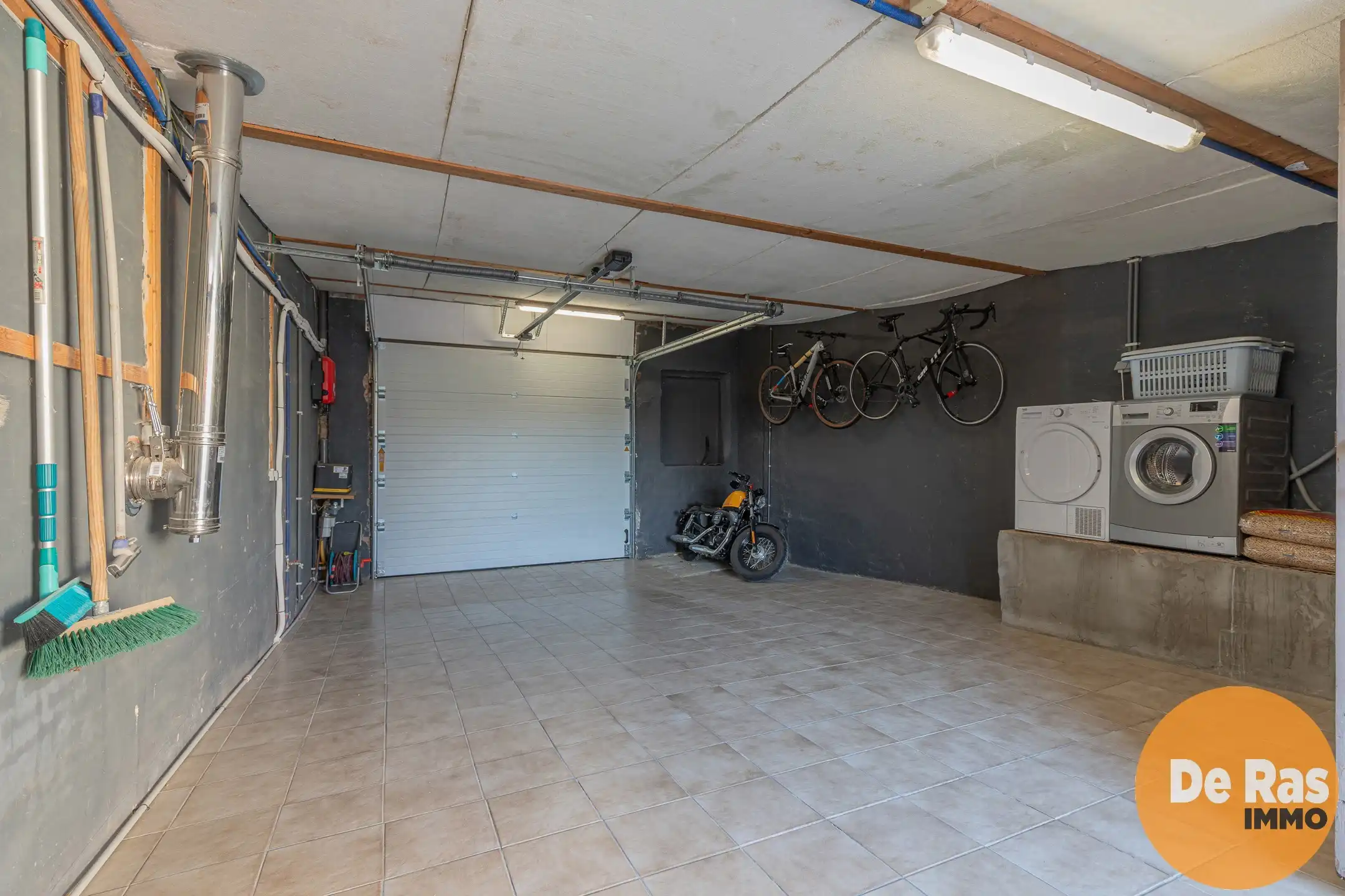 BORSBEKE – Instapklare woning met een prachtige tuin foto 23