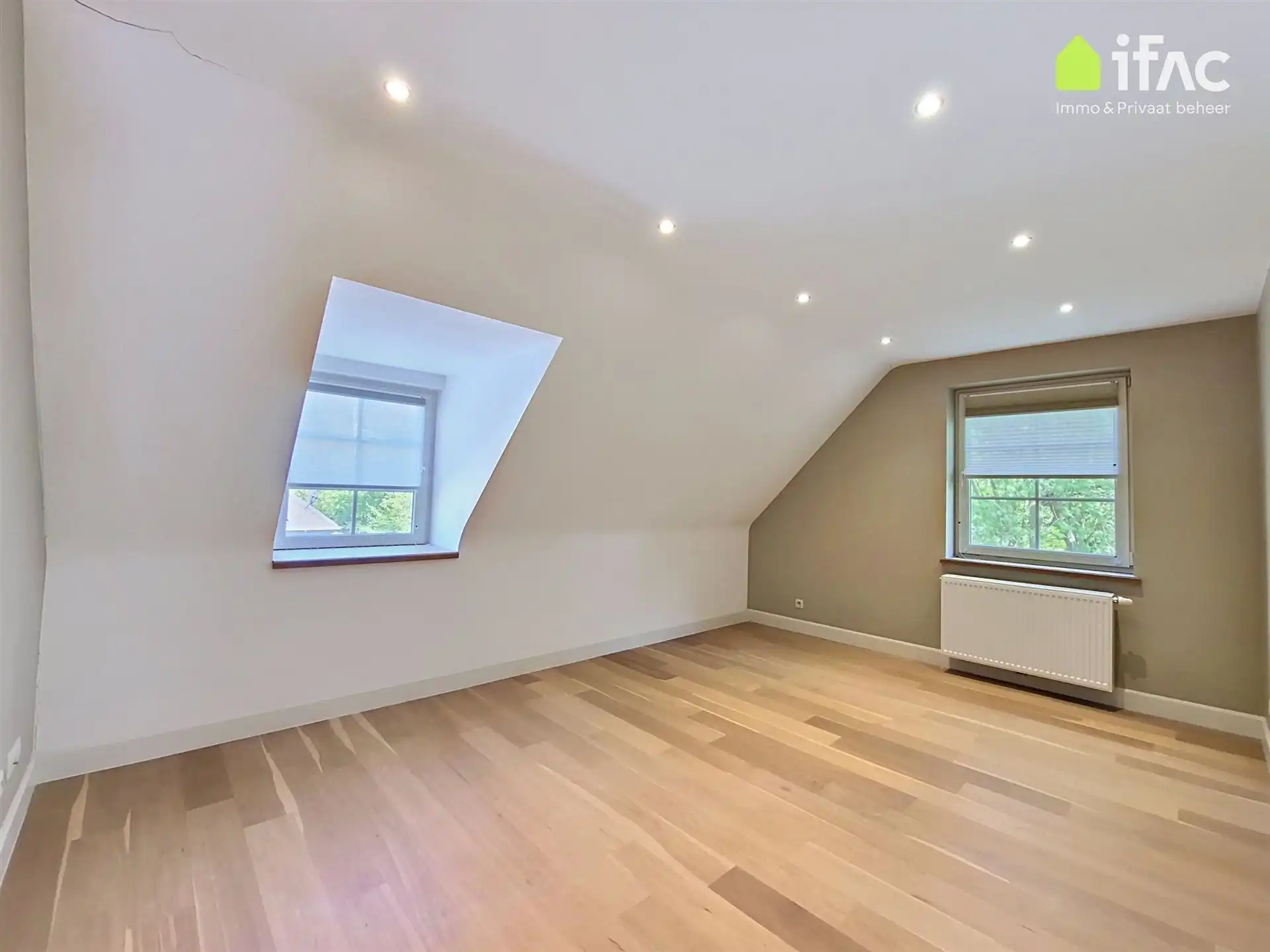 Exclusieve luxevilla op 14,47are in woonpark foto 24