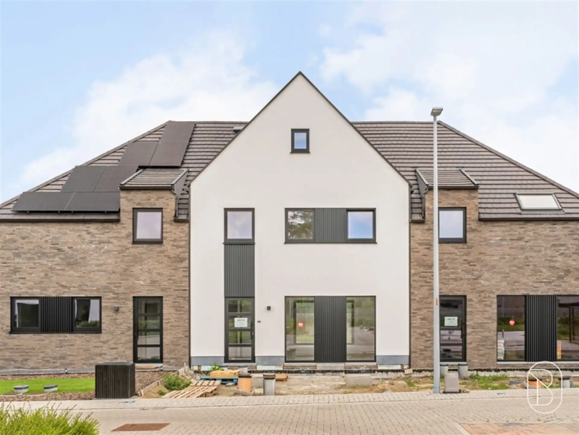 Kwalitatieve nieuwbouwwoning met tuin, carport en 3 slaapkamers. foto 45