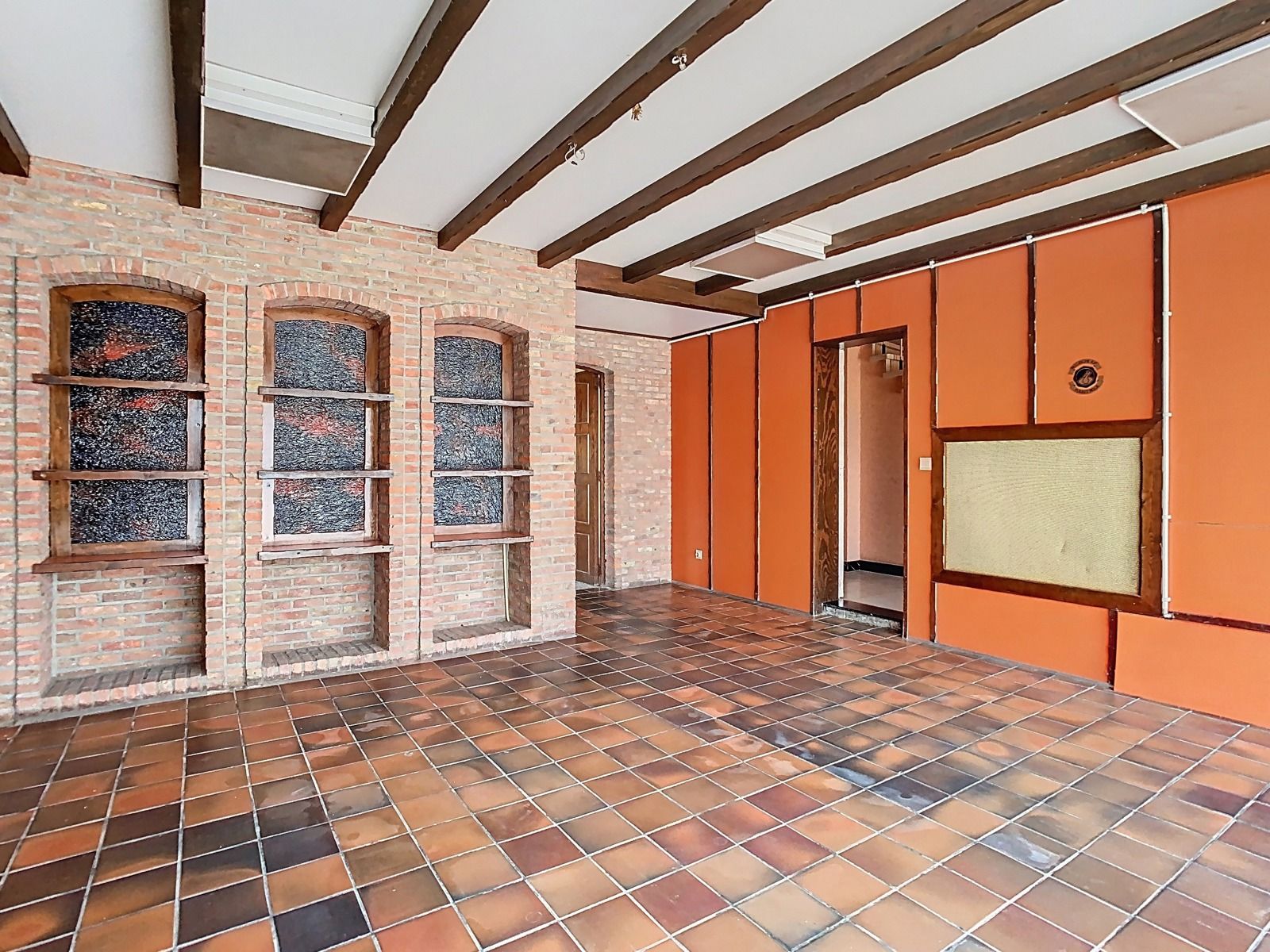 Zéér ruime én Karaktervolle Woning met 3 SLPK én tuin! foto 4