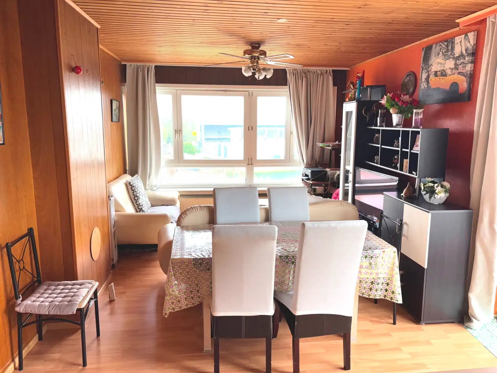 WSB-immo: Lichtrijk 2 slaapkamer appartement! foto 4