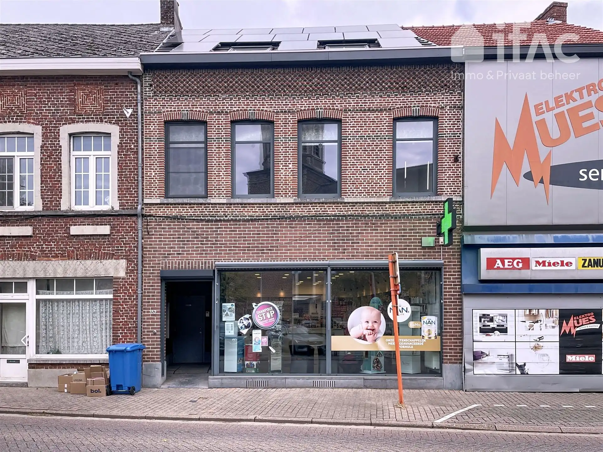Opbrengsteigendom met basisakte handelspand + appt 2slpks foto 2