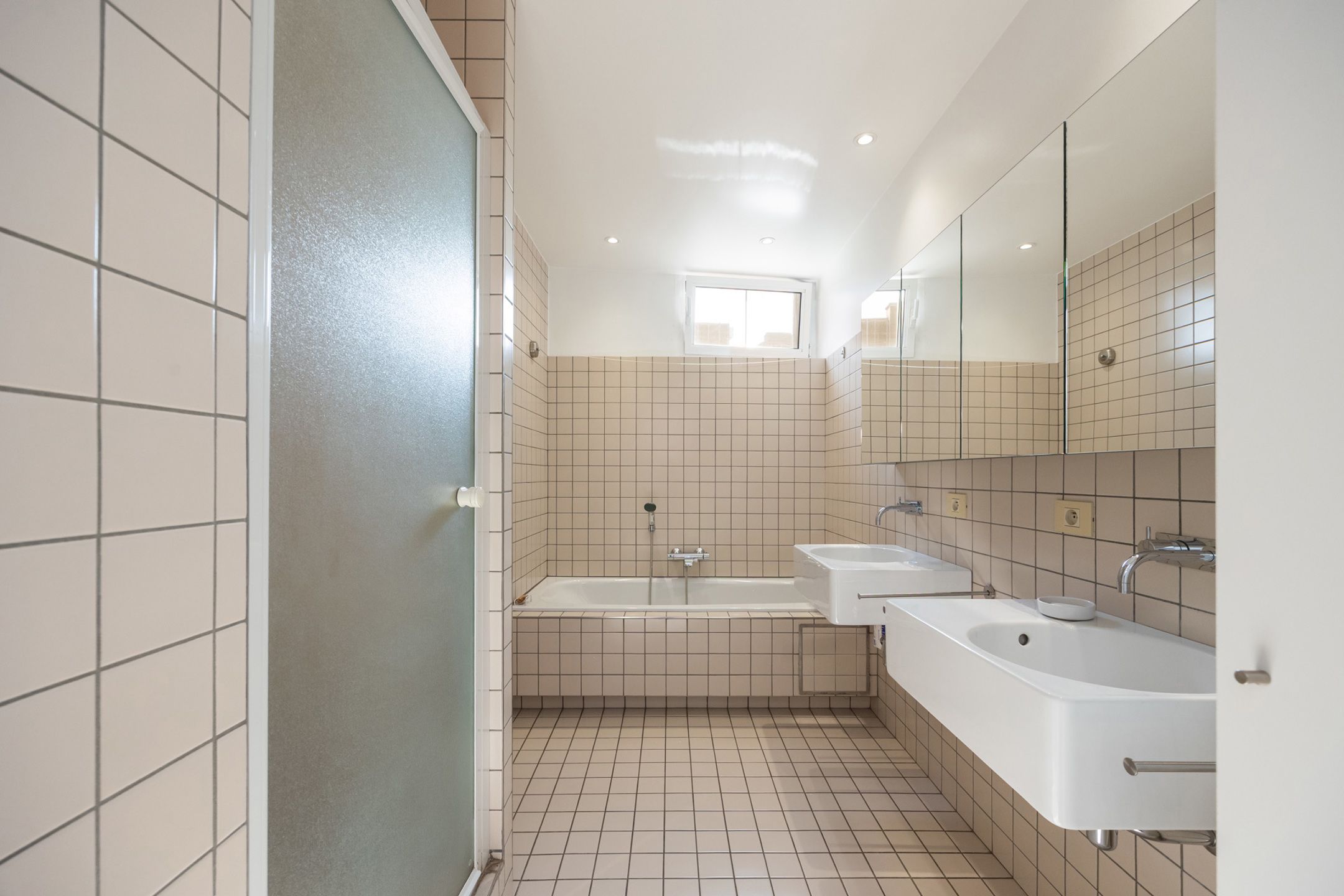 Licht en ruim 3-slaapkamer appartement nabij het Albertpark foto 15