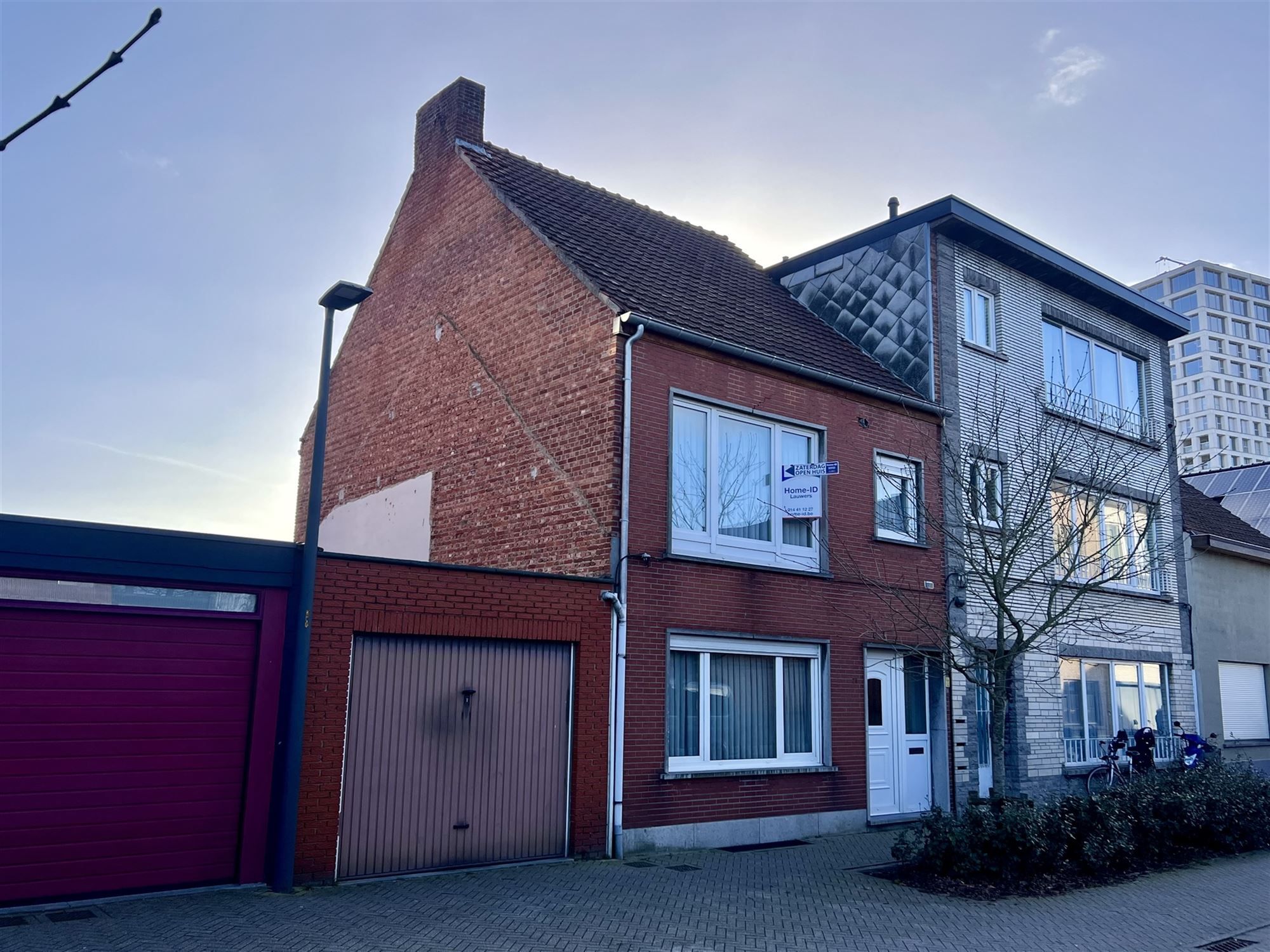 Woning met Garage voor Drie Wagens en Zuidgericht grote Tuin foto 30