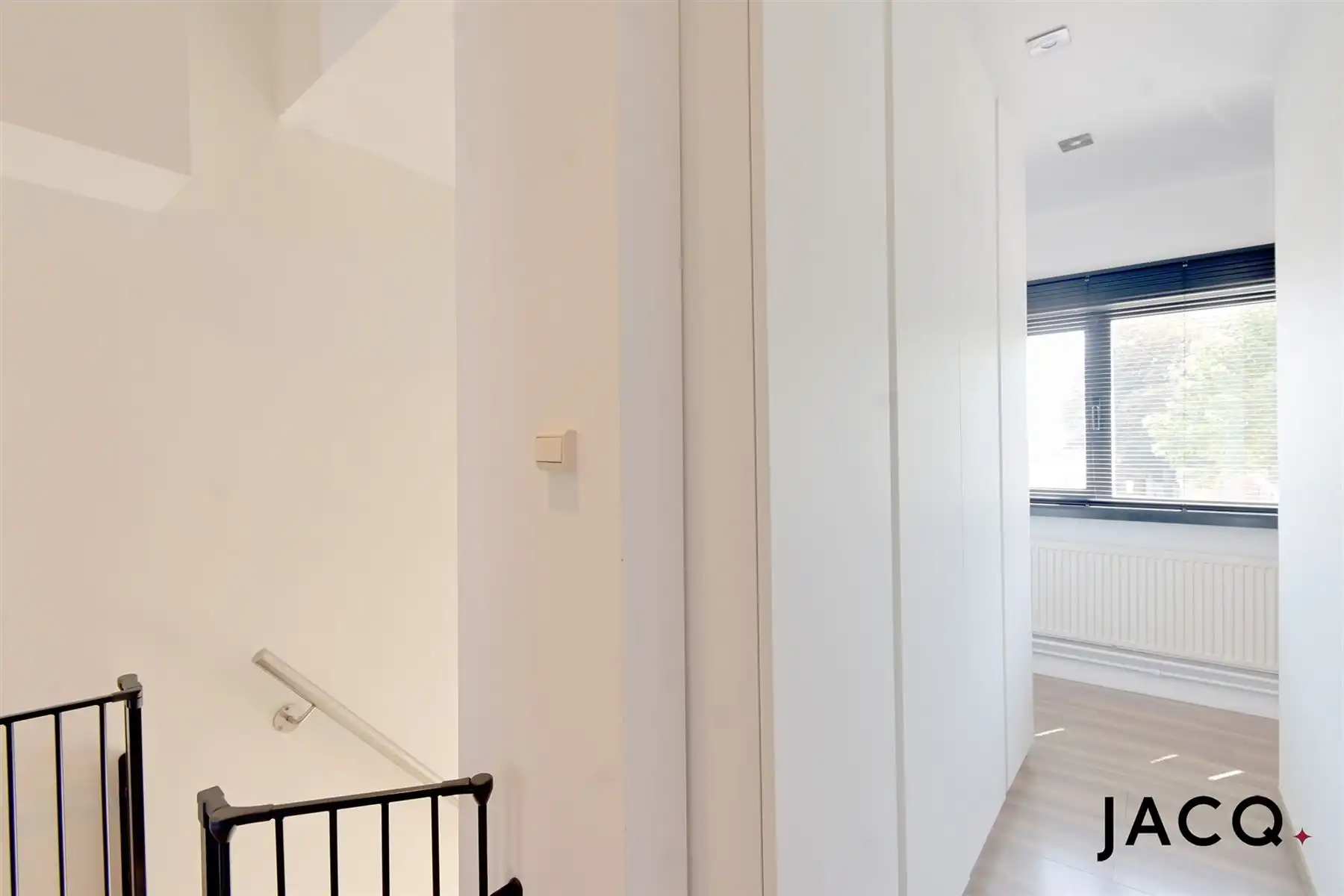 Charmante woning met 3 slpk's, gezellige tuin en garage! foto 11