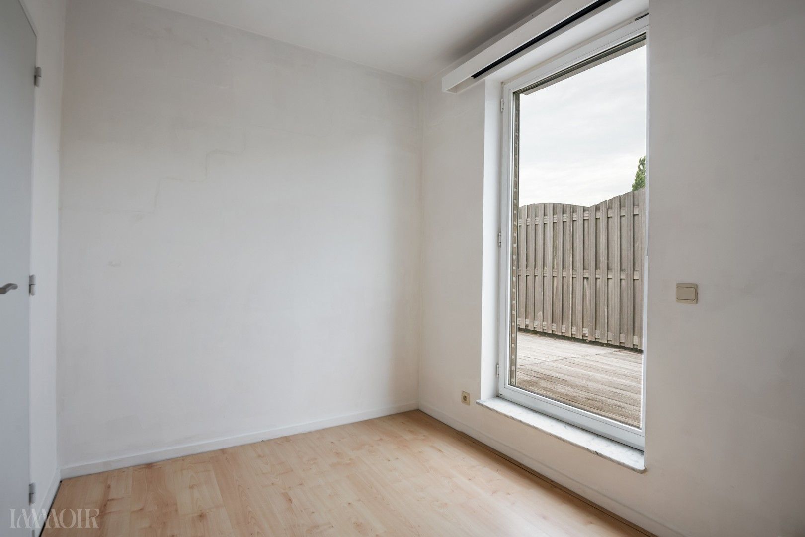 Instapklaar dakappartement met terras en panoramisch zicht in Merksem foto 10
