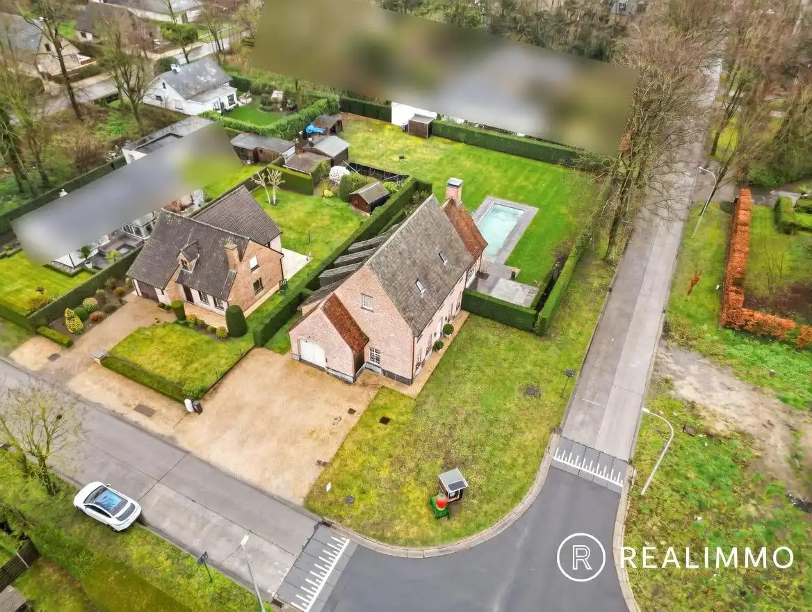 EXCLUSIEVE VILLA TE KOOP IN ZULTE foto 3