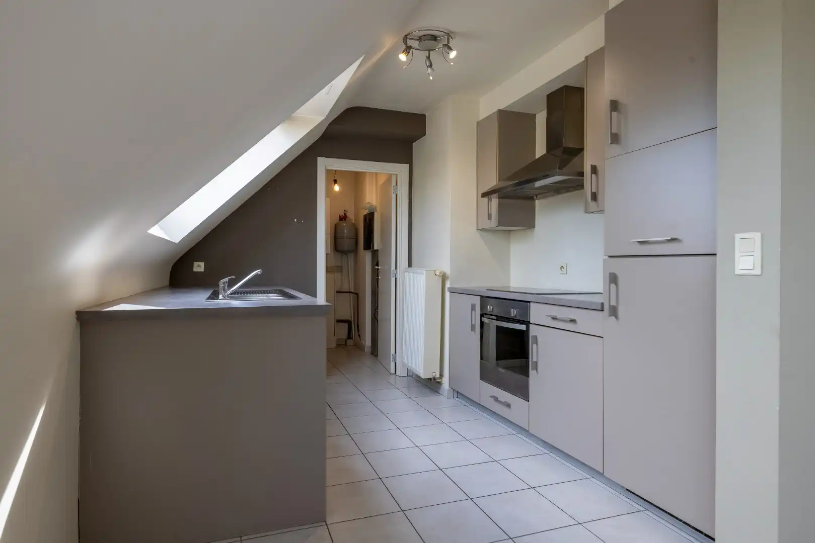Ruim duplex appartement met 2 slk en zonneterras en garage foto 8