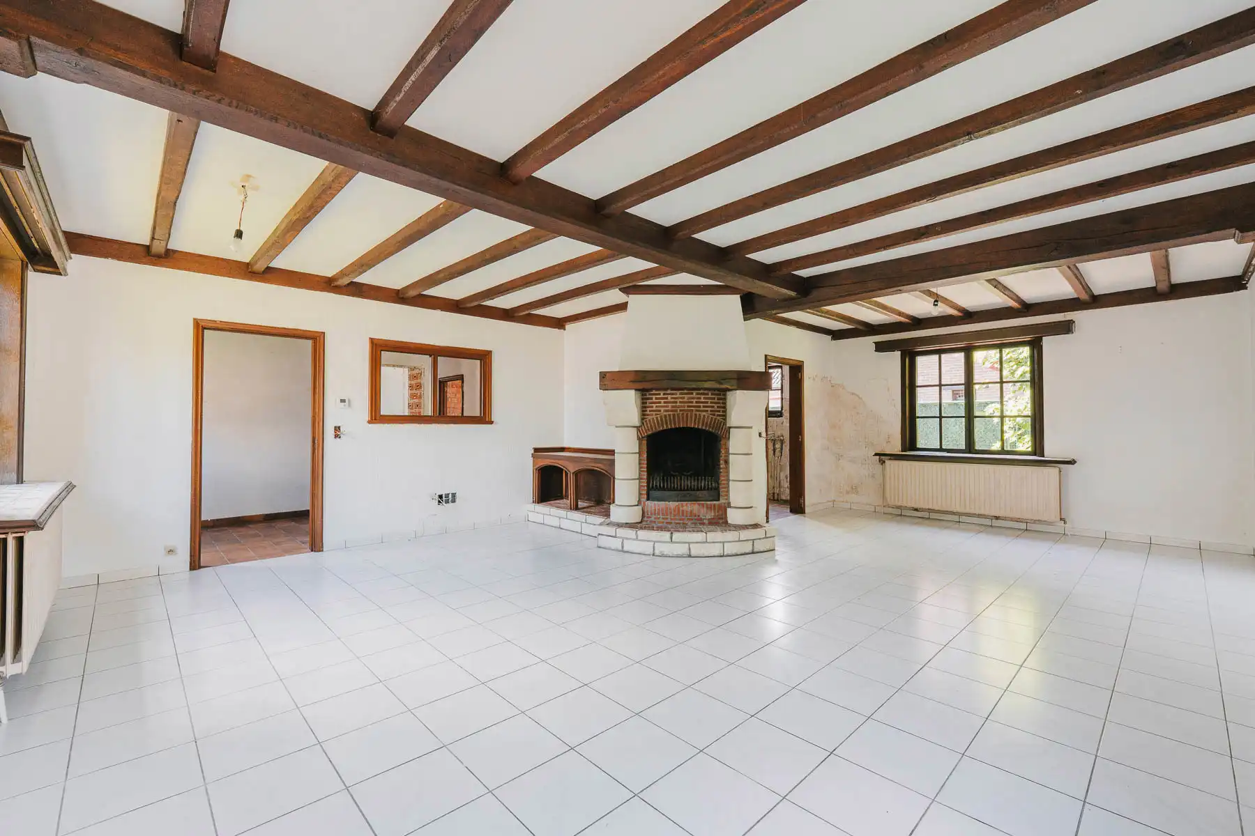 Gelijkvloerse renovatiewoning met groot potentieel foto 8