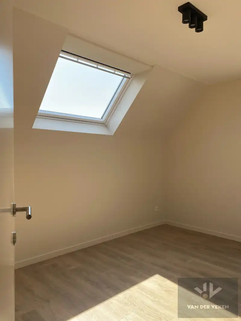 ENERGIEZUINIGE WONING MET 3 SLPK foto 9