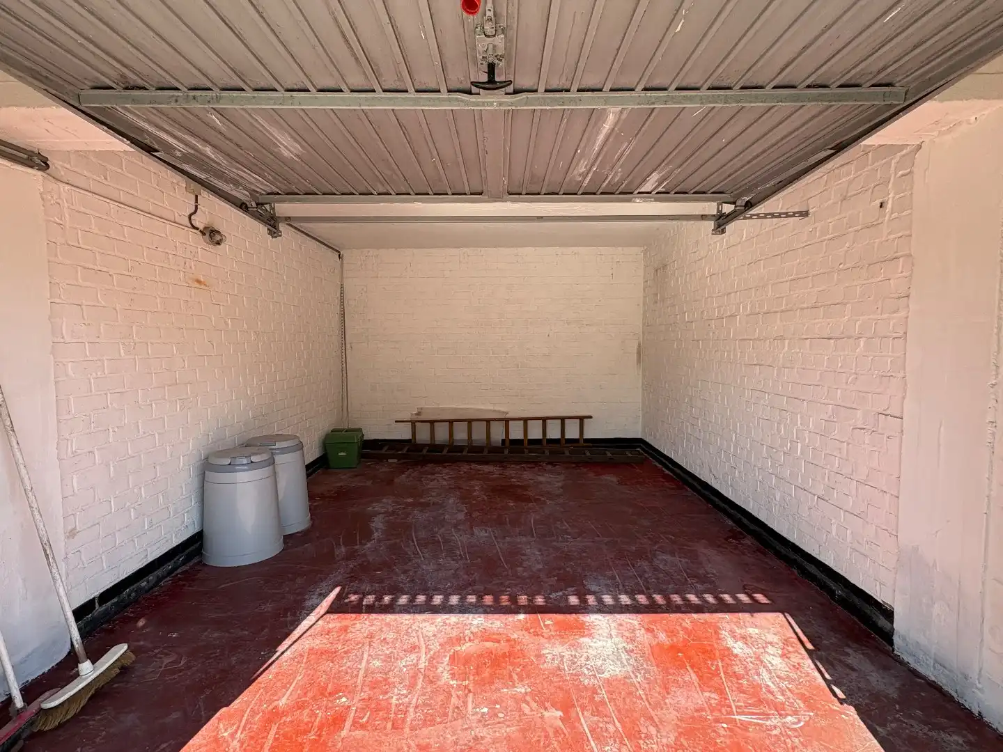 Garage te koop Groeningestraat 2 -/3 - 8530 Harelbeke