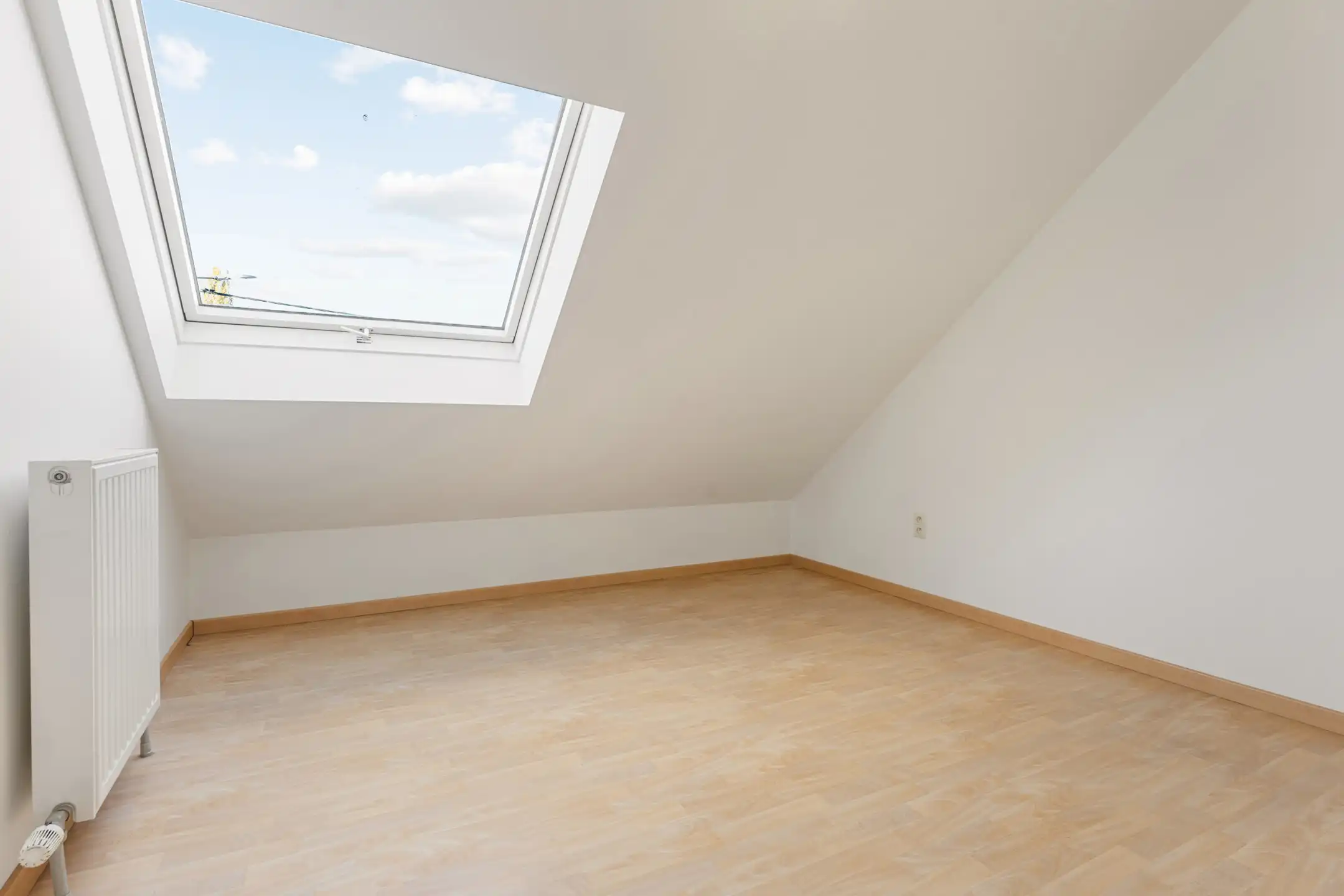 Duplex appartement met garage te Heukelom foto 20