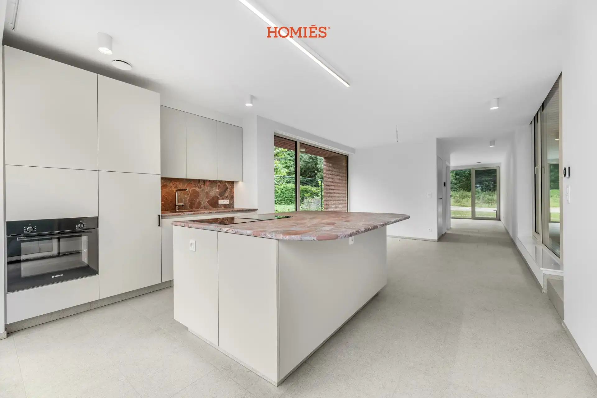 prachtige nieuwbouw met 3 slaapkamers en tuin met bos foto 6