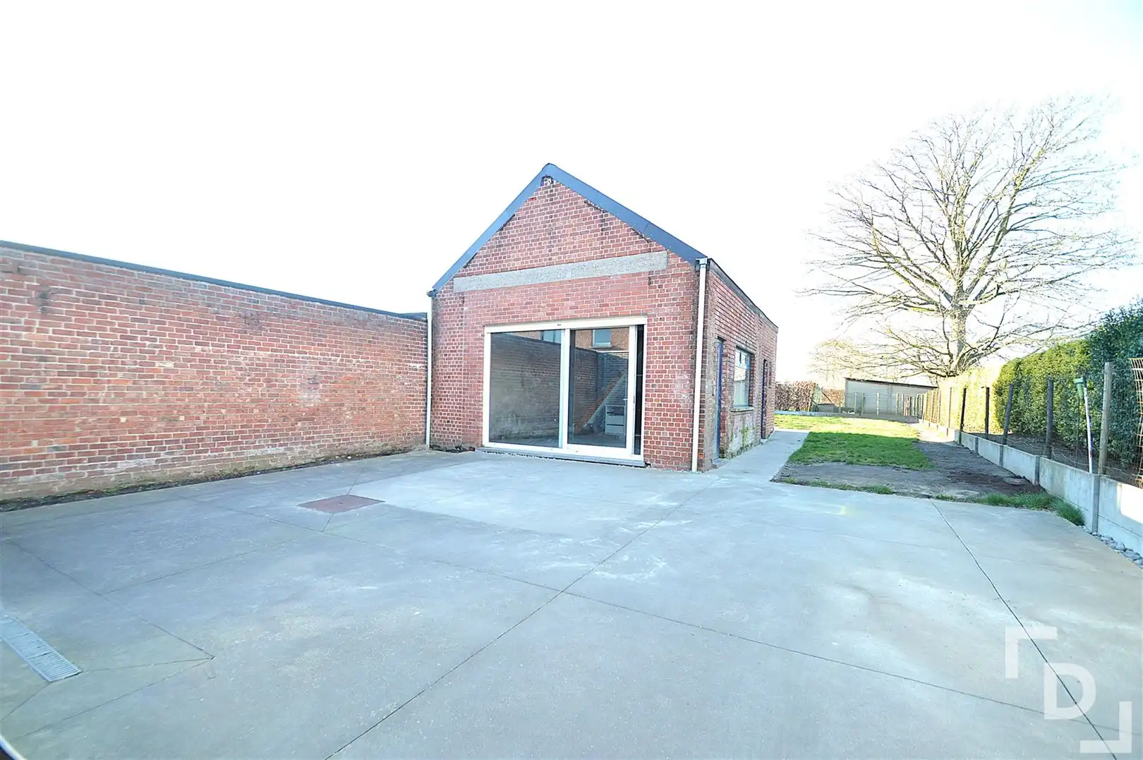 Half open bebouwing in landelijke stijl te huur in Moorslede. foto 17